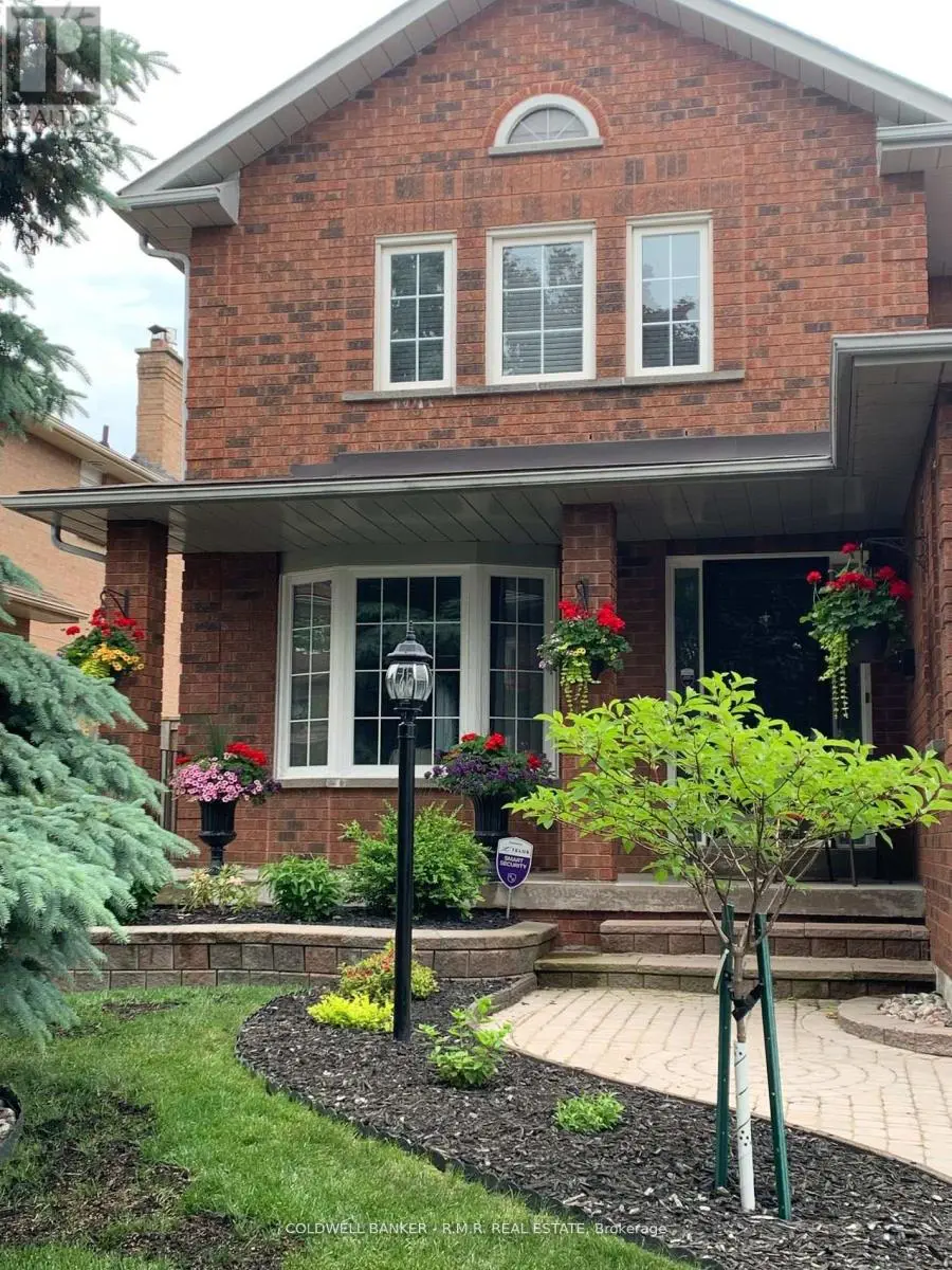 36 Falstaff Crescent, Whitby, Ontario  L1R 1W3 - Photo 3 - E12140966