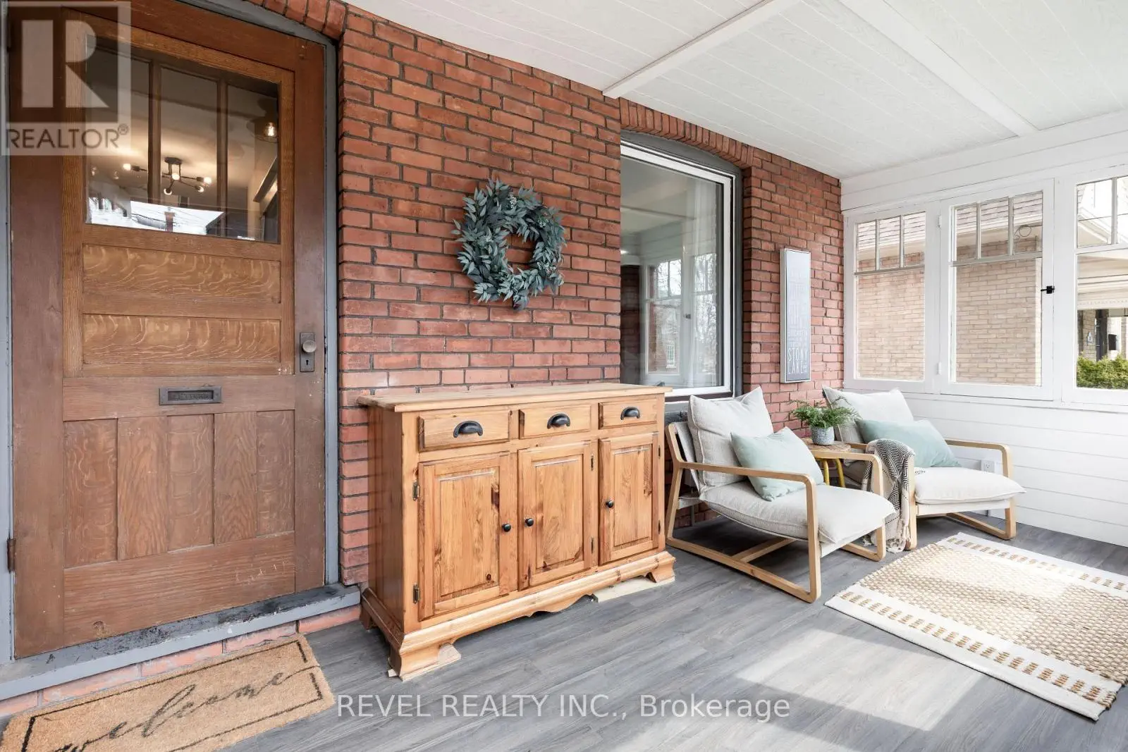 50.5 Regent Street, Kawartha Lakes, Ontario  K9V 3V2 - Photo 3 - X12140851