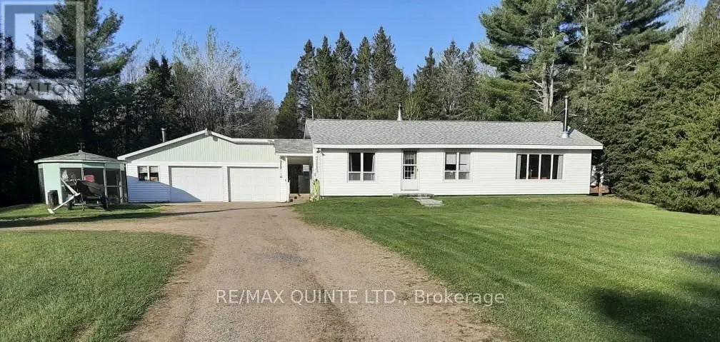 2063 Henderson Road, Frontenac, Ontario  K0H 1B0 - Photo 2 - X12112999