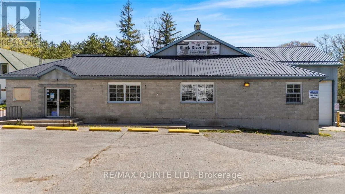 911-913 County Road 13, Prince Edward County, Ontario  K0K 2P0 - Photo 3 - X12136122