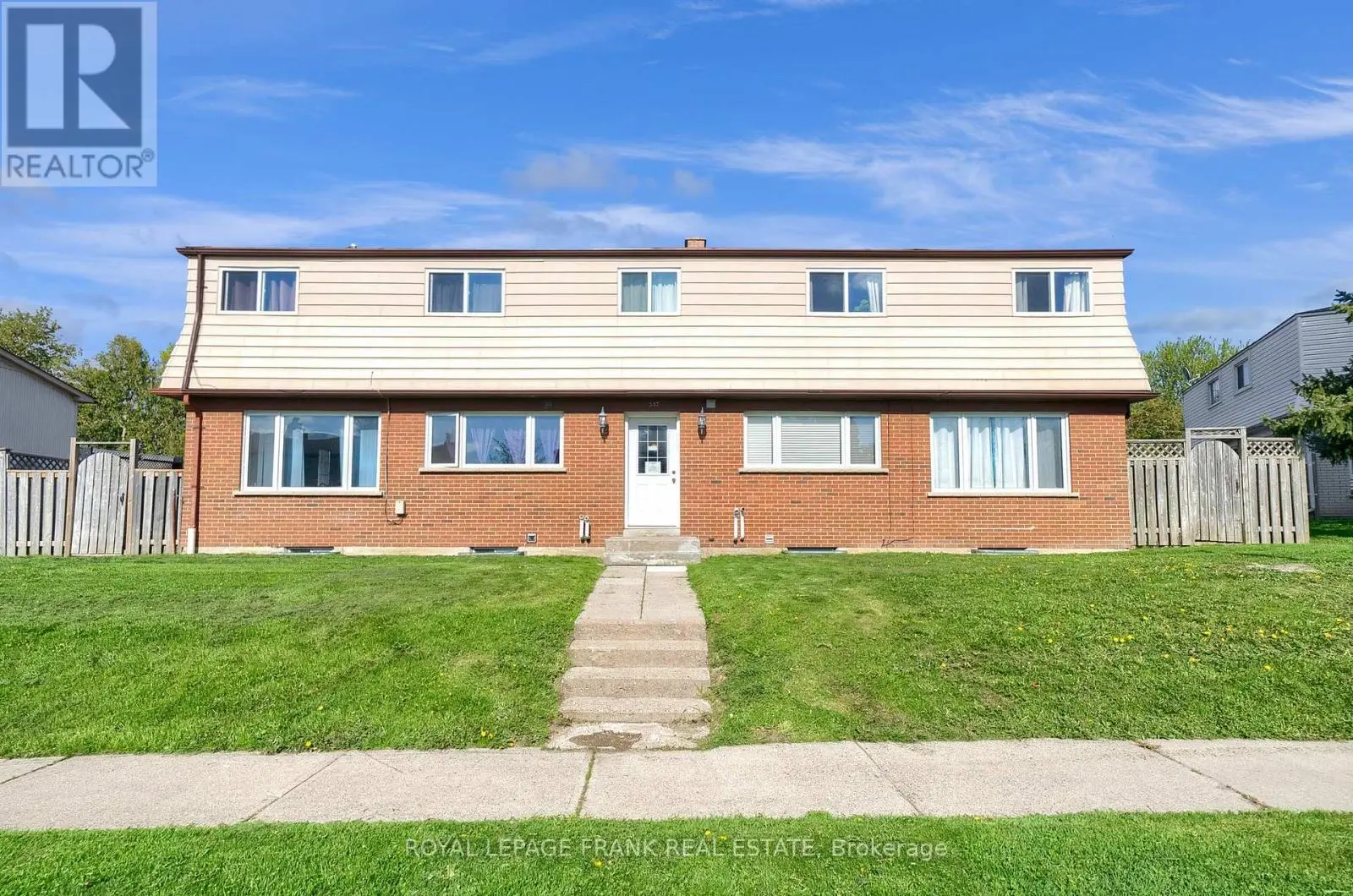 377 Linden Street, Oshawa, Ontario  L1H 6R6 - Photo 1 - E12141267