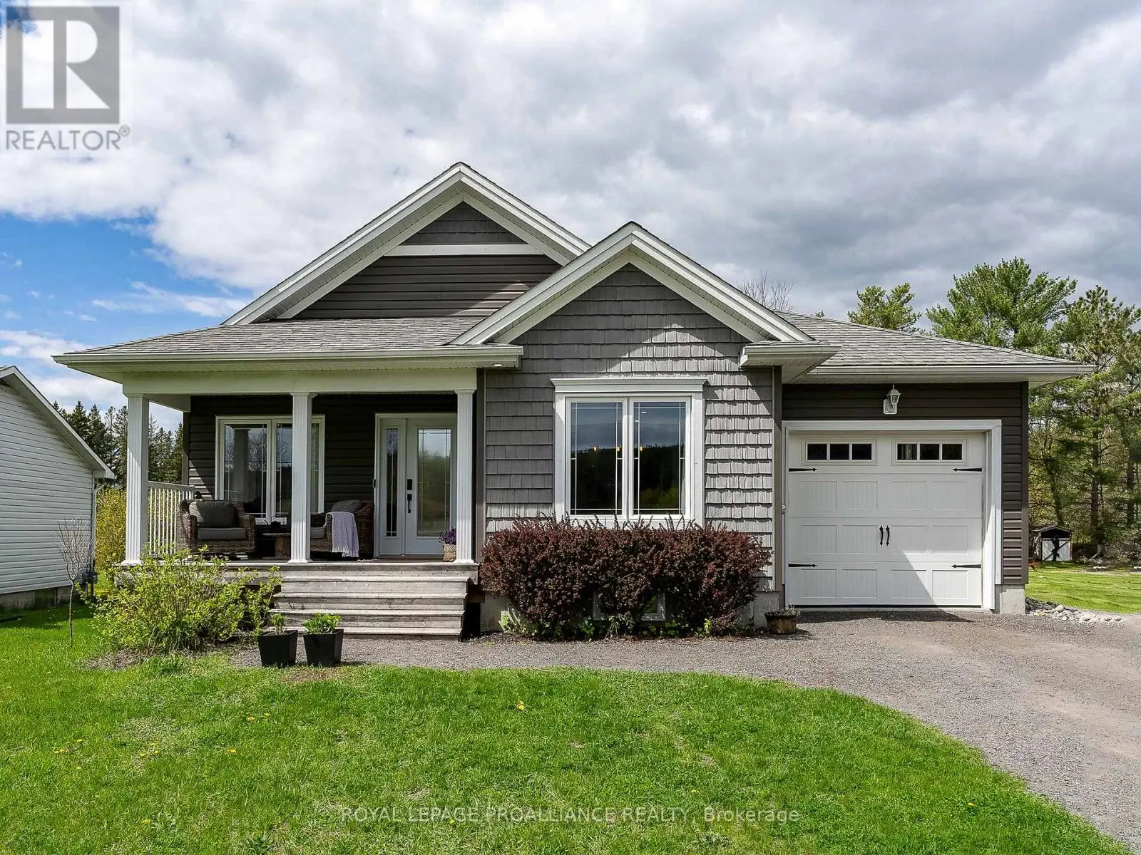 2515 Van Luven Road, Hamilton Township, Ontario  K0K 1C0 - Photo 1 - X12141526
