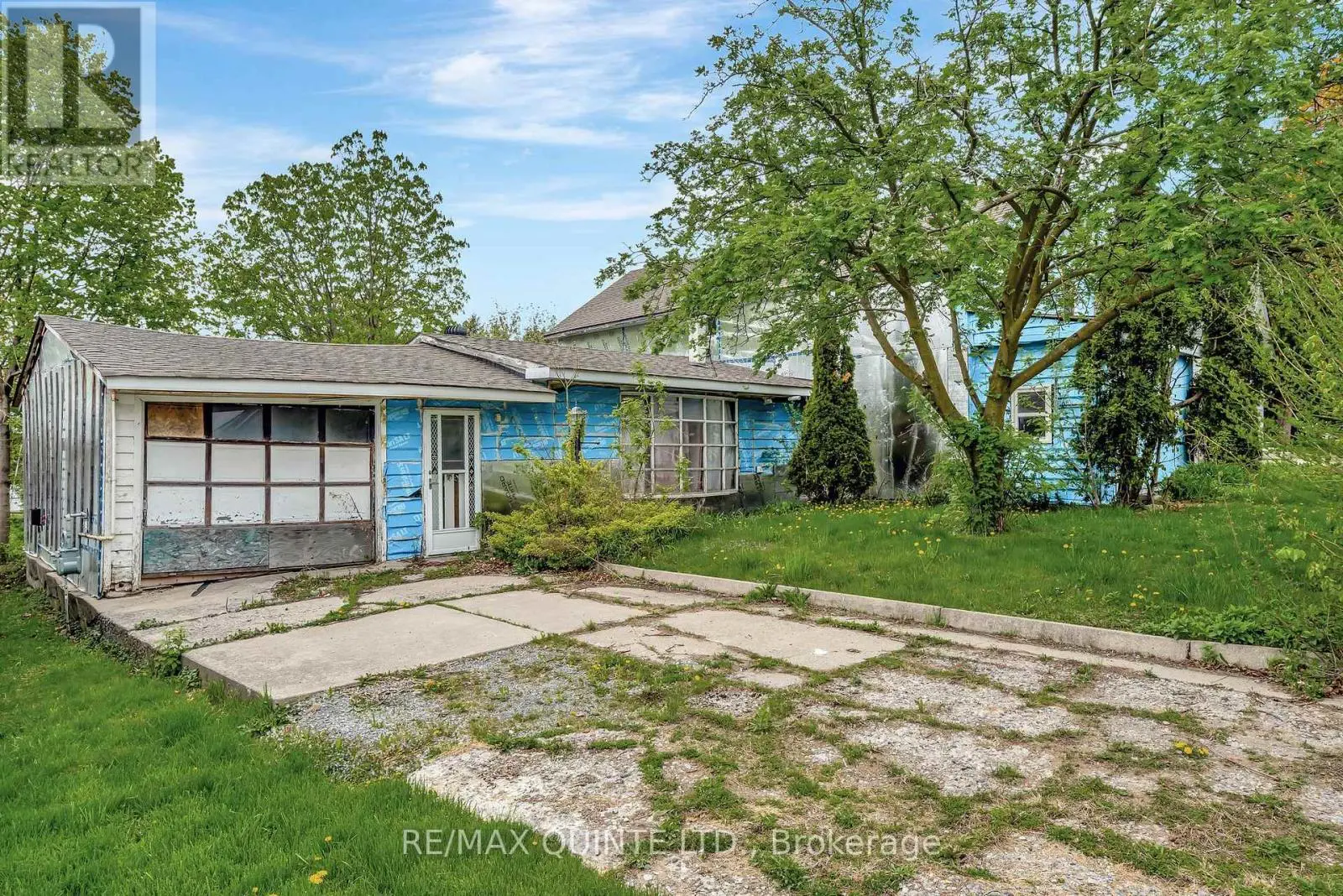 90 Gordon Street, Belleville, Ontario  K8P 3E8 - Photo 1 - X12141989