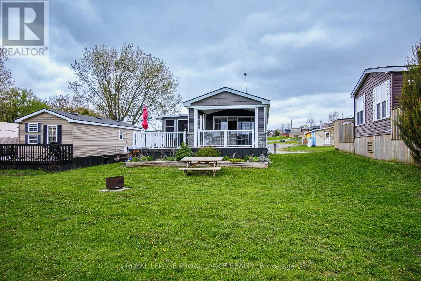 3 Cherry Beach Lane - 486 County Road 18, Prince Edward County, Ontario  K0K 1P0 - Photo 2 - X12141997
