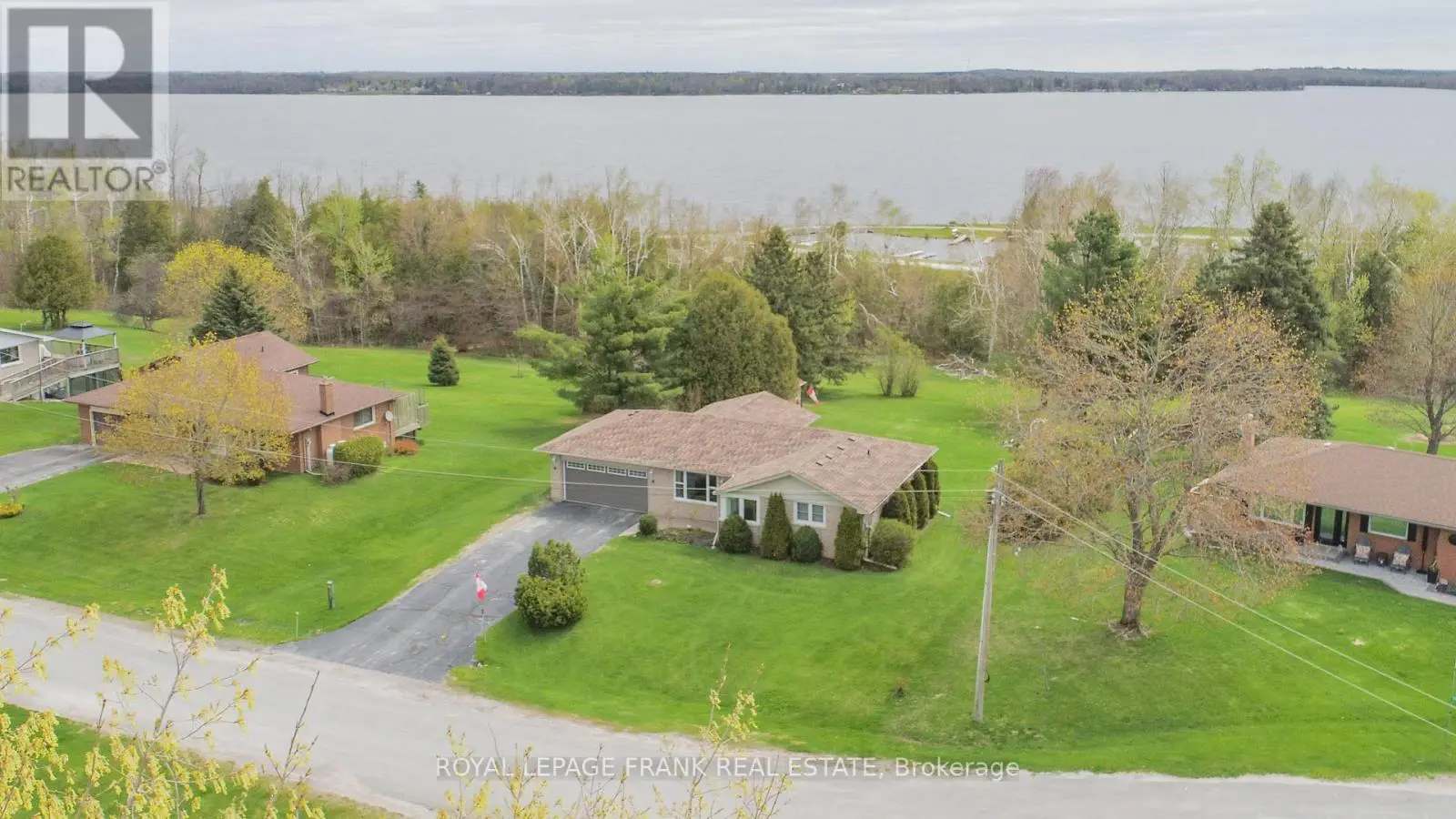 318 Forest Harbour Trail, Kawartha Lakes, Ontario  K0M 1A0 - Photo 2 - X12142041