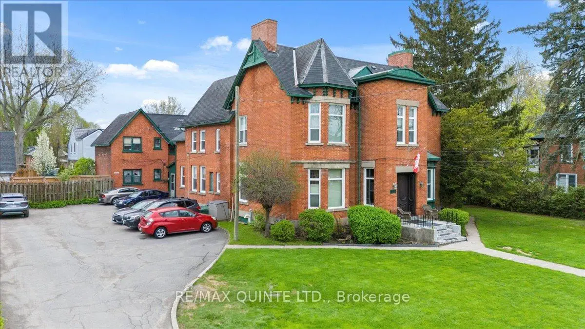 159 George Street, Belleville, Ontario  K8N 3H1 - Photo 1 - X12142123