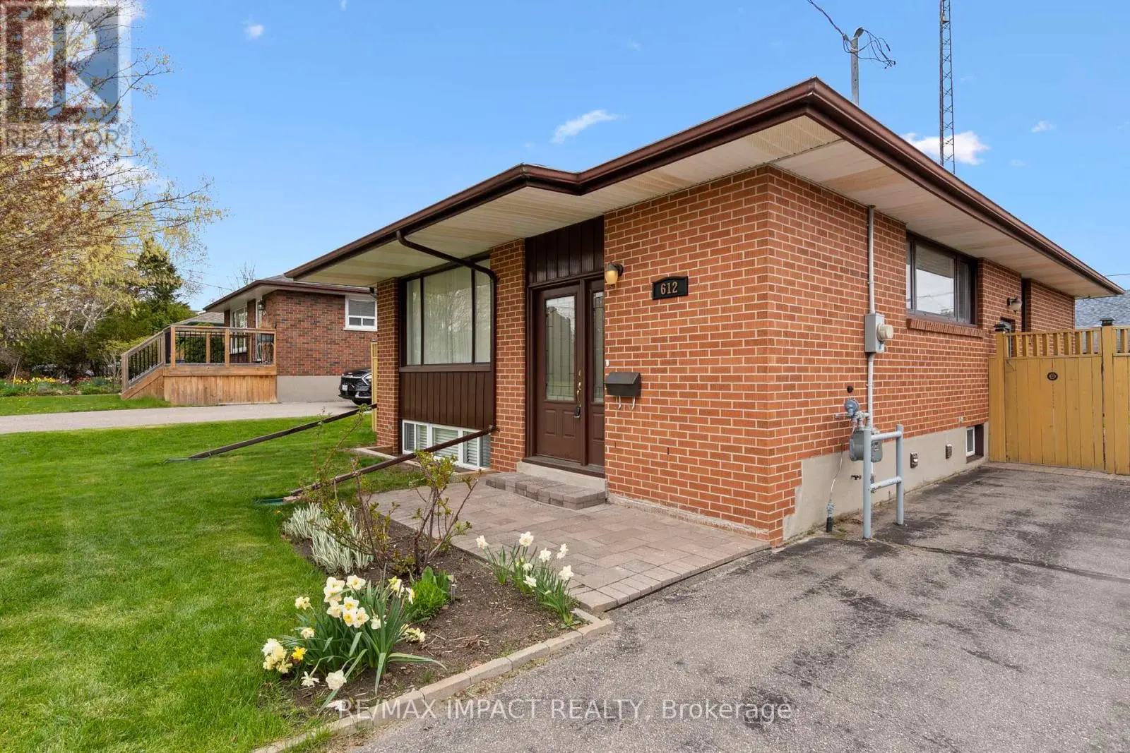 612 Ruth Street, Cobourg, Ontario  K9A 2V1 - Photo 3 - X12141950
