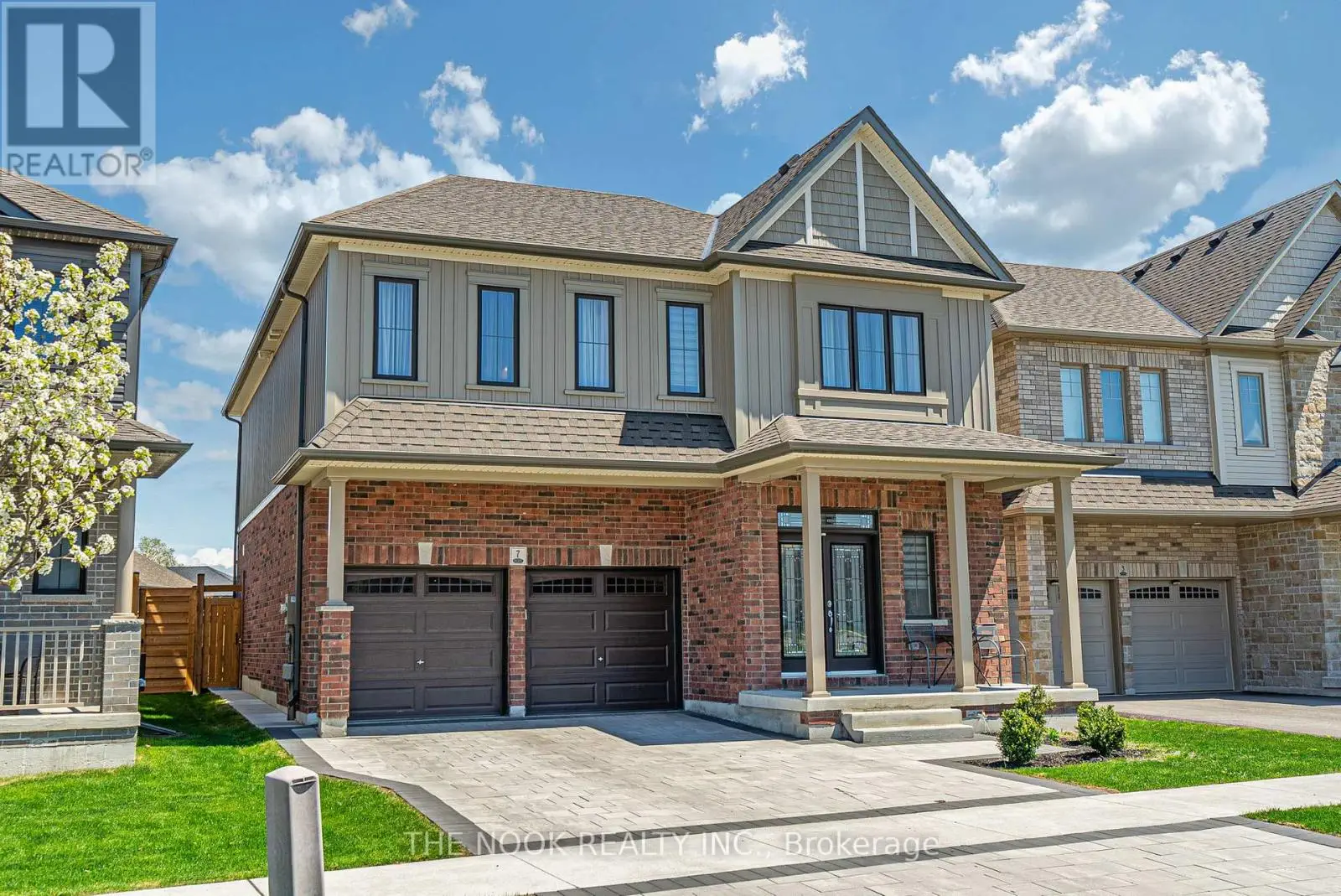 7 Higham Place, Clarington, Ontario  L1C 7G5 - Photo 1 - E12142804