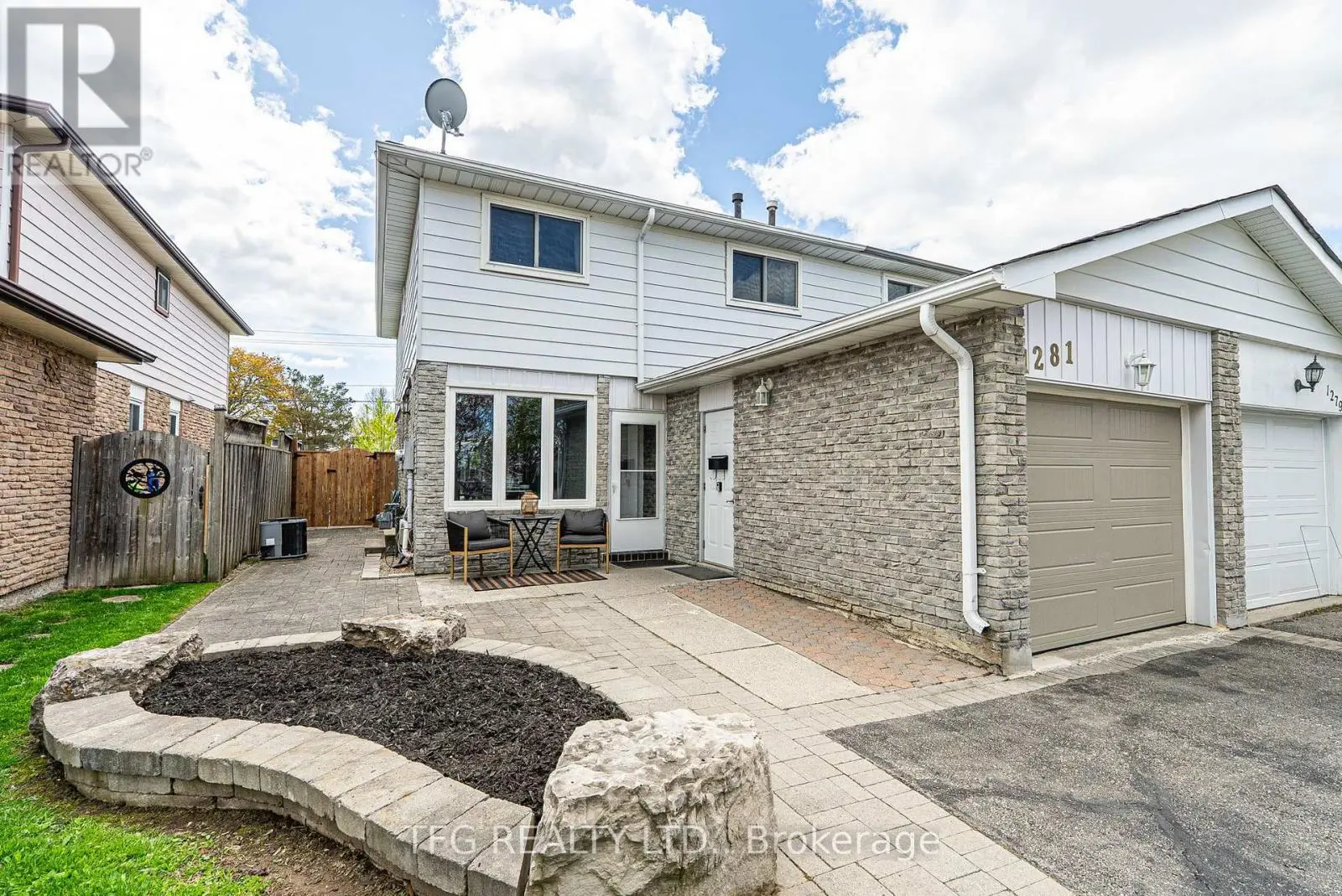 1281 Astra Avenue, Oshawa, Ontario  L1K 1H3 - Photo 2 - E12143692
