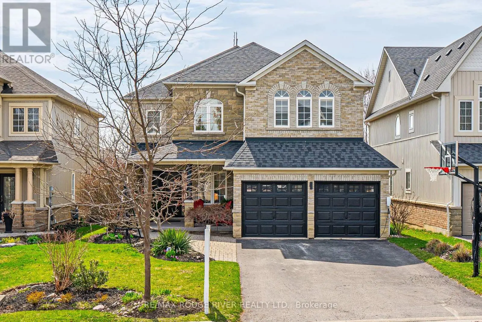 14 Mackey Drive, Whitby, Ontario  L1P 1P5 - Photo 3 - E12143959