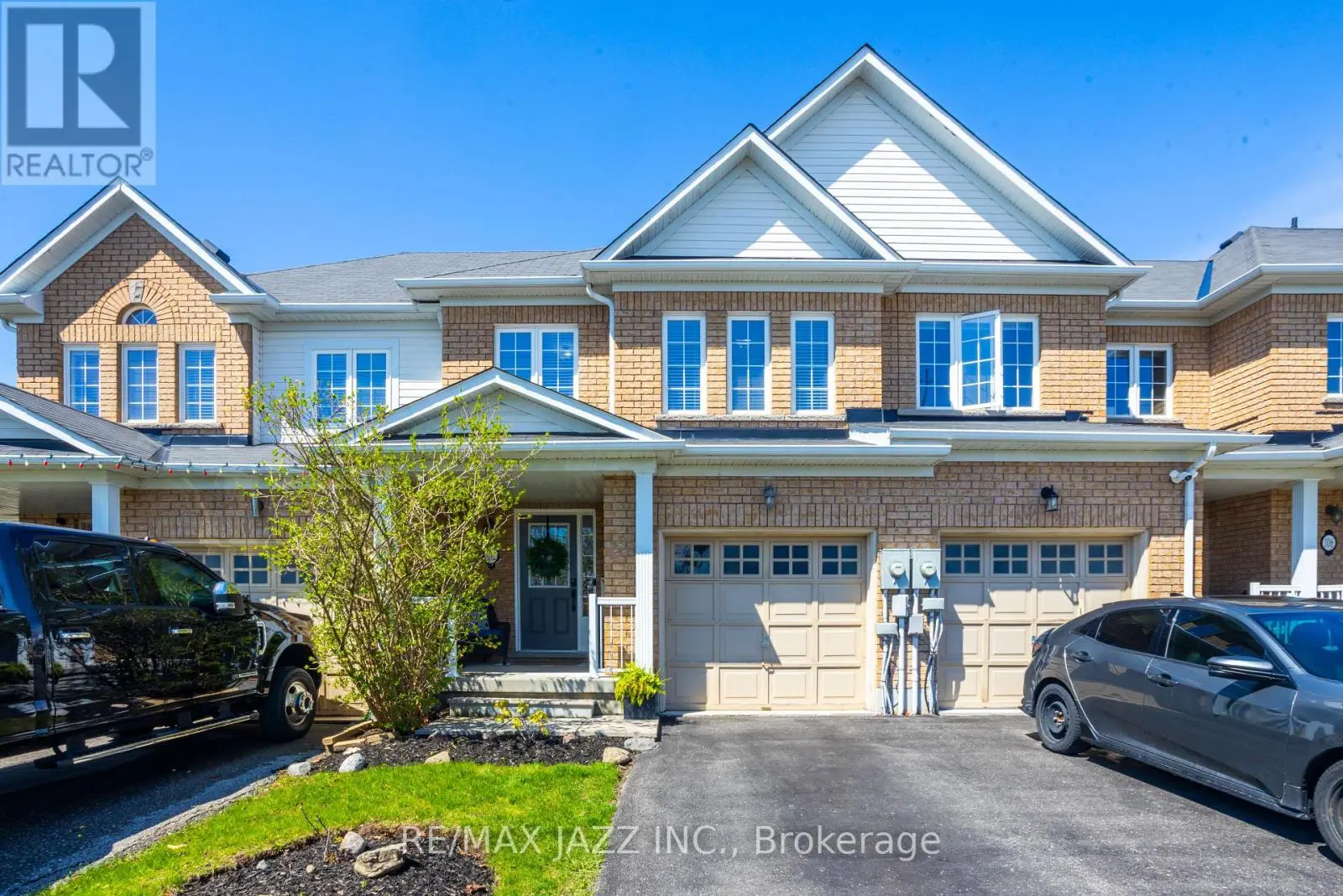 102 Bathgate Crescent, Clarington, Ontario  L1E 0B3 - Photo 2 - E12144151