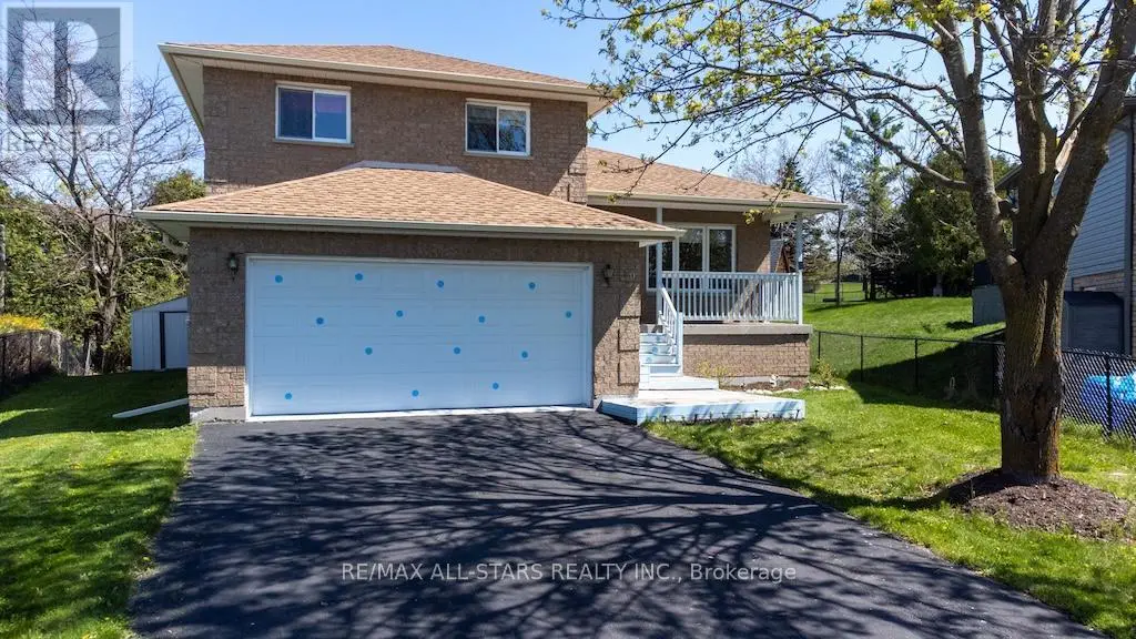 10 O'connell Court, Kawartha Lakes, Ontario  K9V 5Y1 - Photo 2 - X12144493