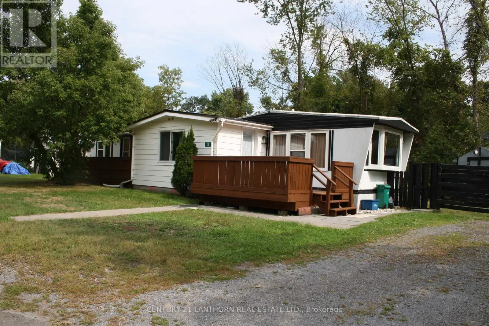 16 FRONT STREET, Stone Mills, Ontario