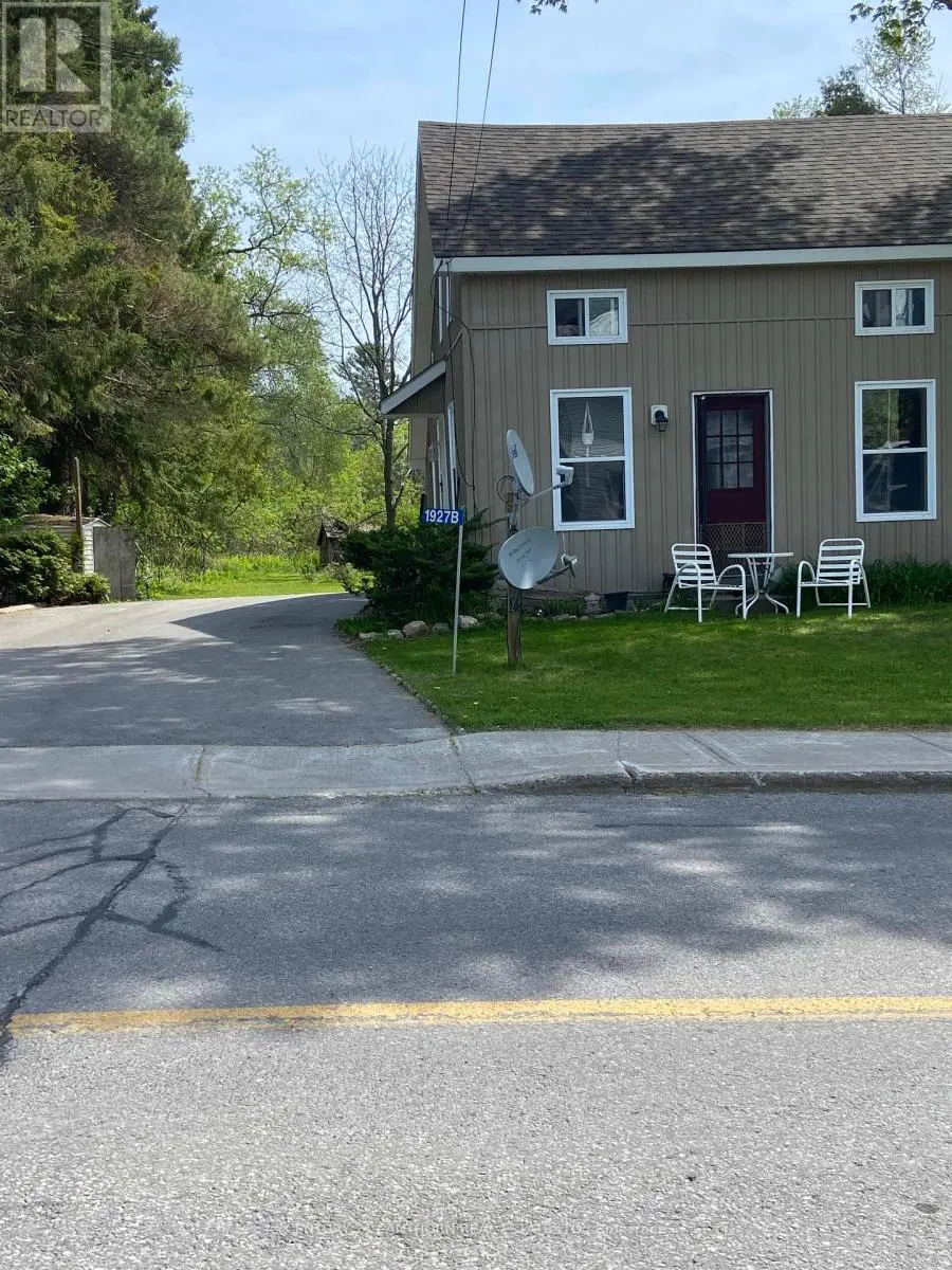 1927 Stockdale Road, Quinte West, Ontario  K0K 2C0 - Photo 3 - X12145410