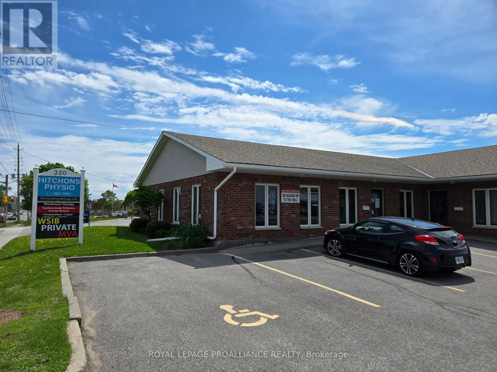 320 Sidney Street, Belleville, Ontario  K8P 3Z3 - Photo 1 - X12142472