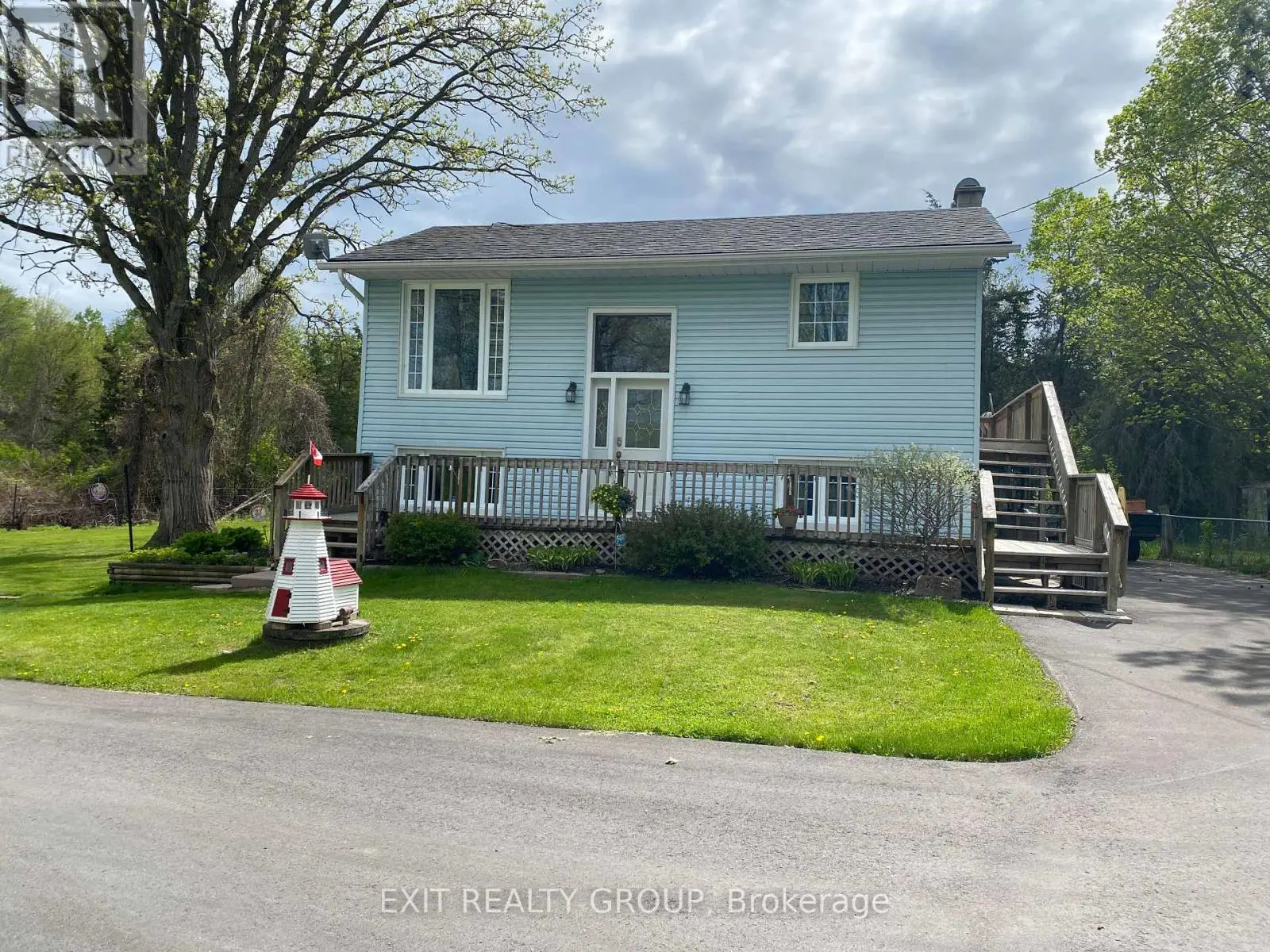 87 Bernard Long Road, Quinte West, Ontario  K8V 5P6 - Photo 2 - X12136223