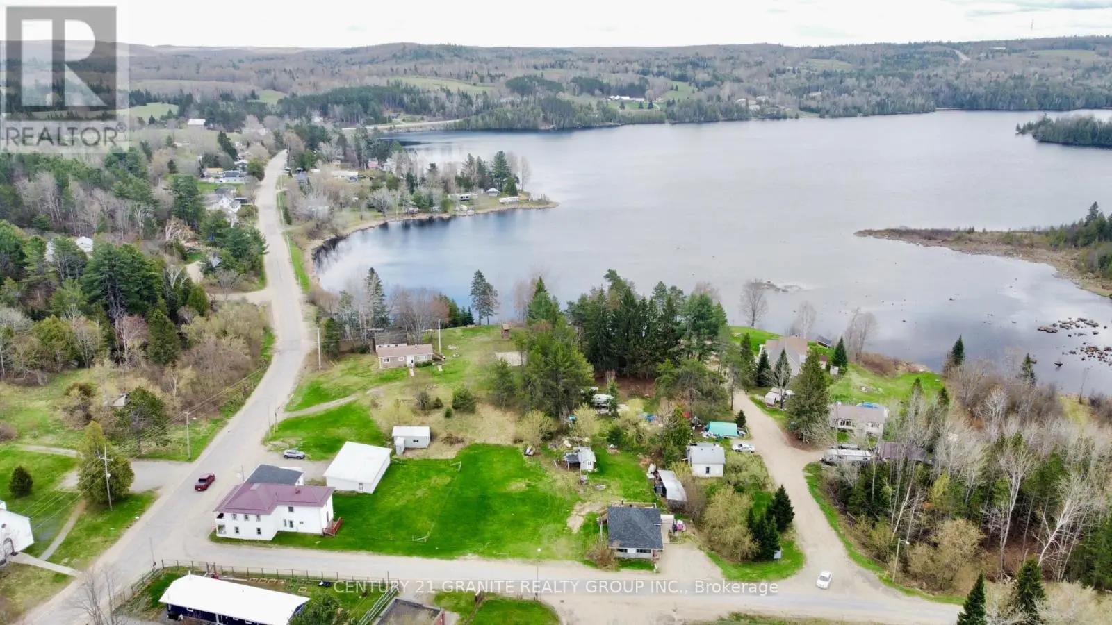 30 Central Street, Addington Highlands, Ontario  K0H 1L0 - Photo 2 - X12014365