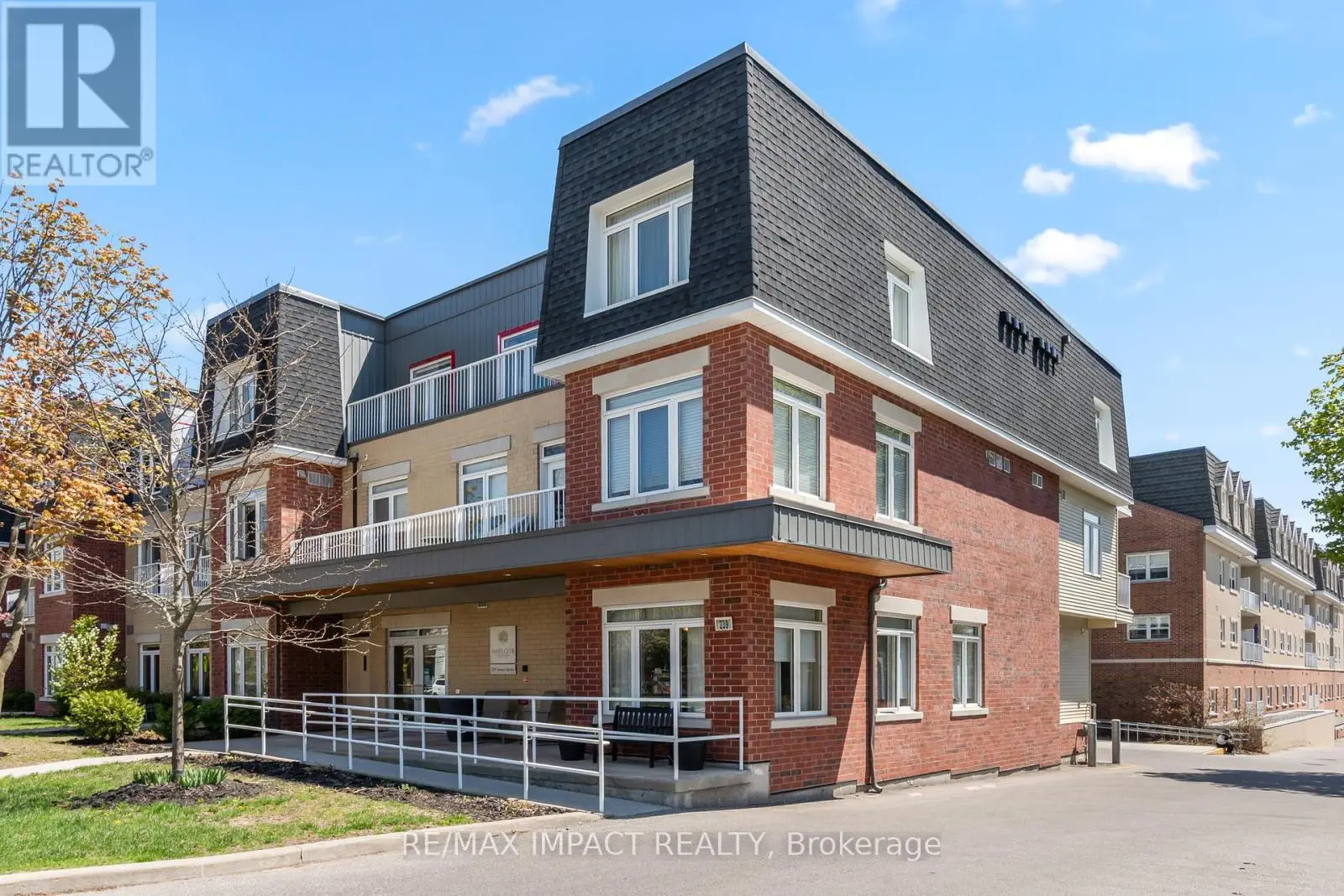 102 - 239 James Street E, Cobourg, Ontario  K9A 0A6 - Photo 1 - X12146369