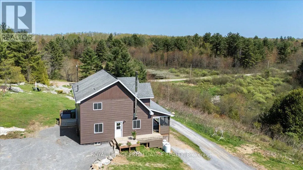 340 Deer Rock Lake Road, Addington Highlands, Ontario  K0H 1P0 - Photo 2 - X12144617