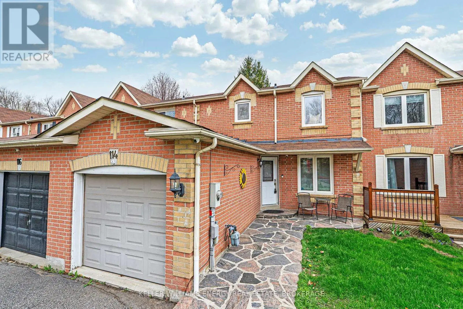 114 Yorkville Drive, Clarington, Ontario  L1E 2A6 - Photo 2 - E12146822