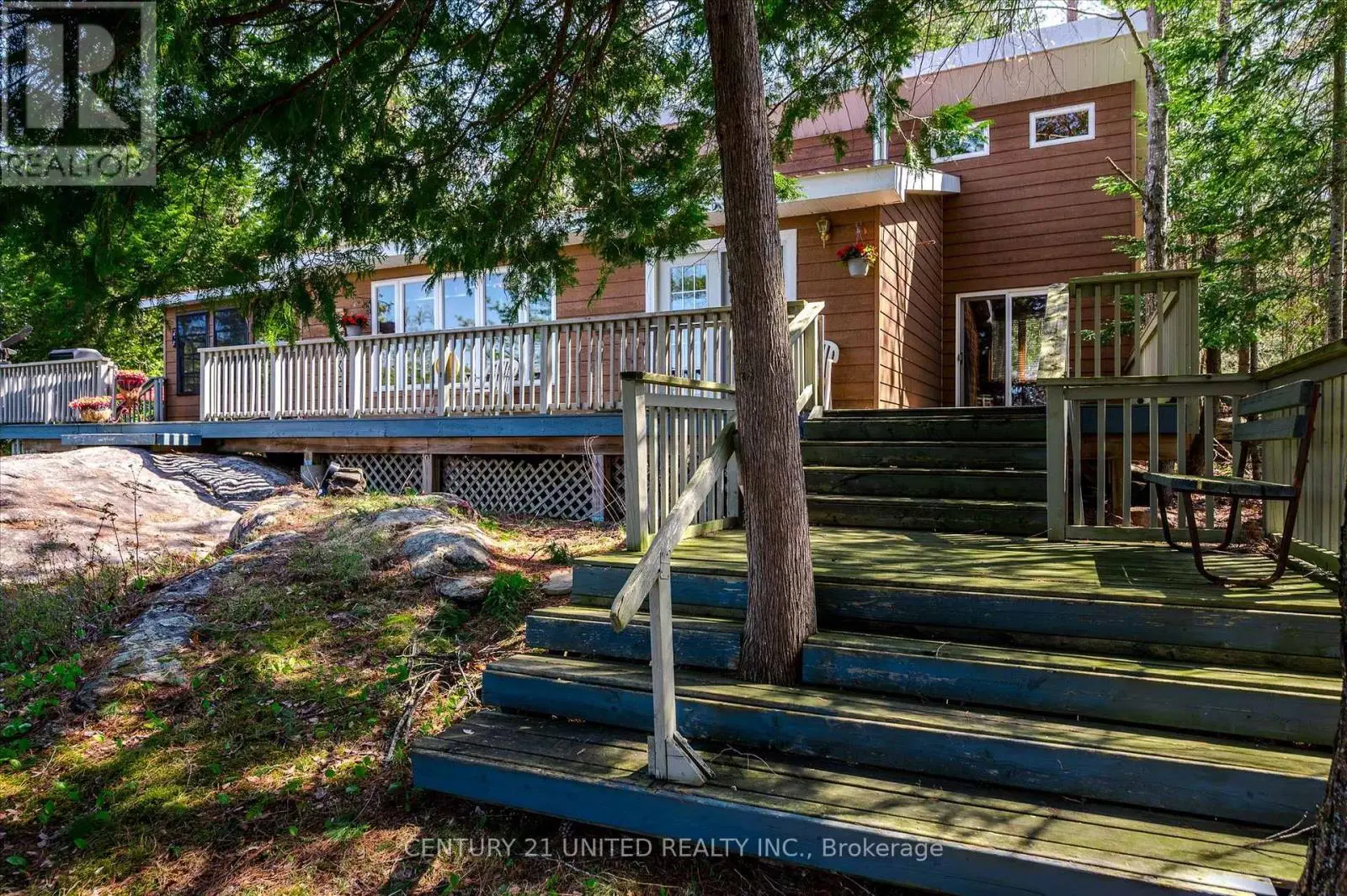 557 Wao Catchacoma Lake, Trent Lakes, Ontario  K0L 1J0 - Photo 1 - X12146684