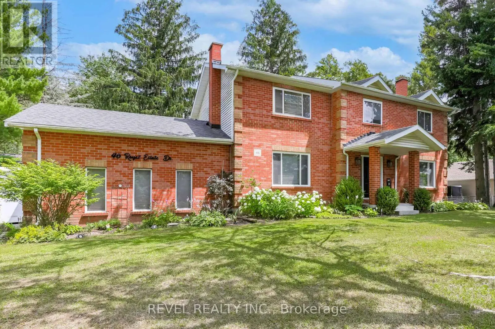 46 Royal Estate Drive, Kawartha Lakes, Ontario  L0A 1K0 - Photo 1 - X12146814
