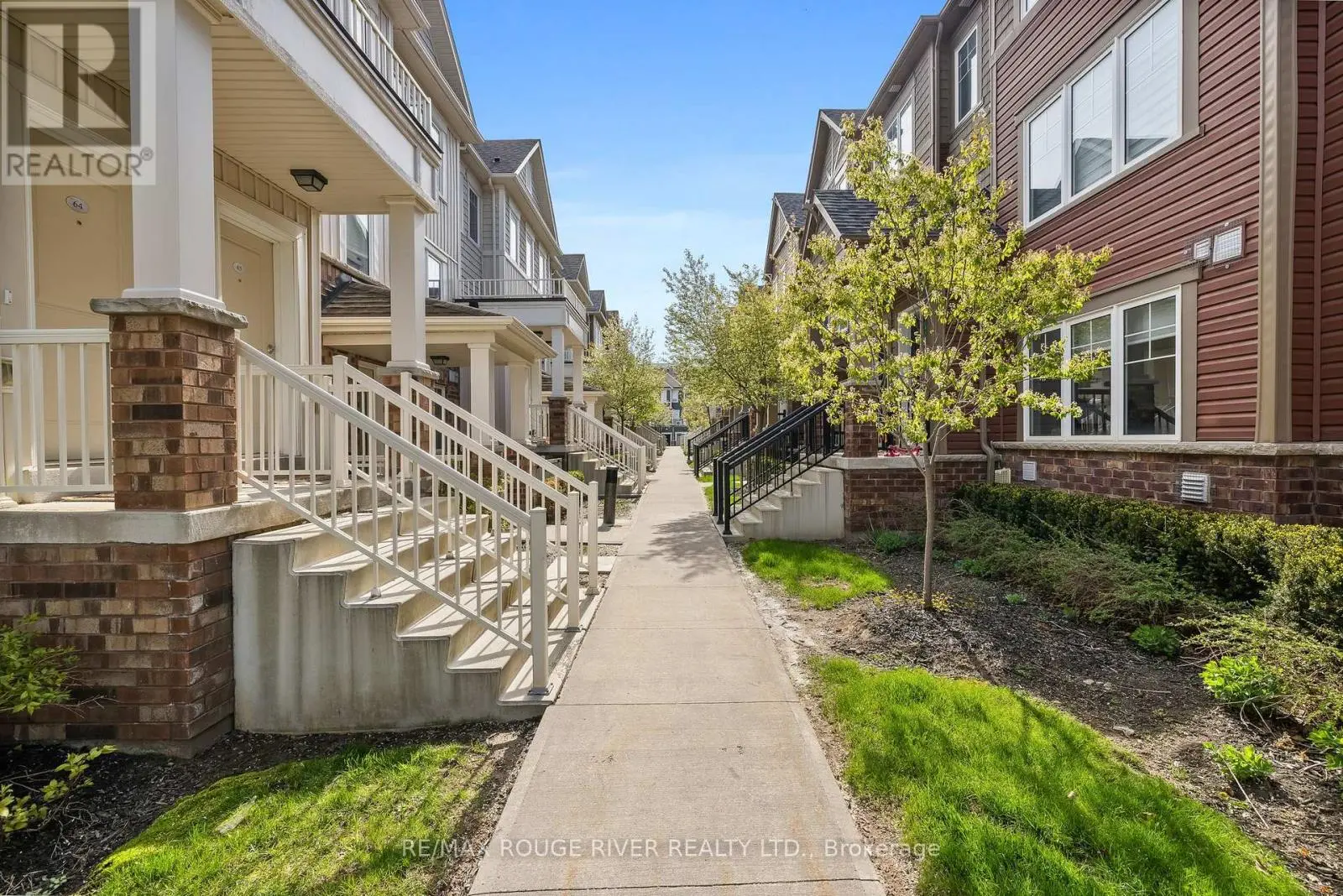 64 - 2500 Hill Rise Court, Oshawa, Ontario  L1L 0M6 - Photo 2 - E12147140
