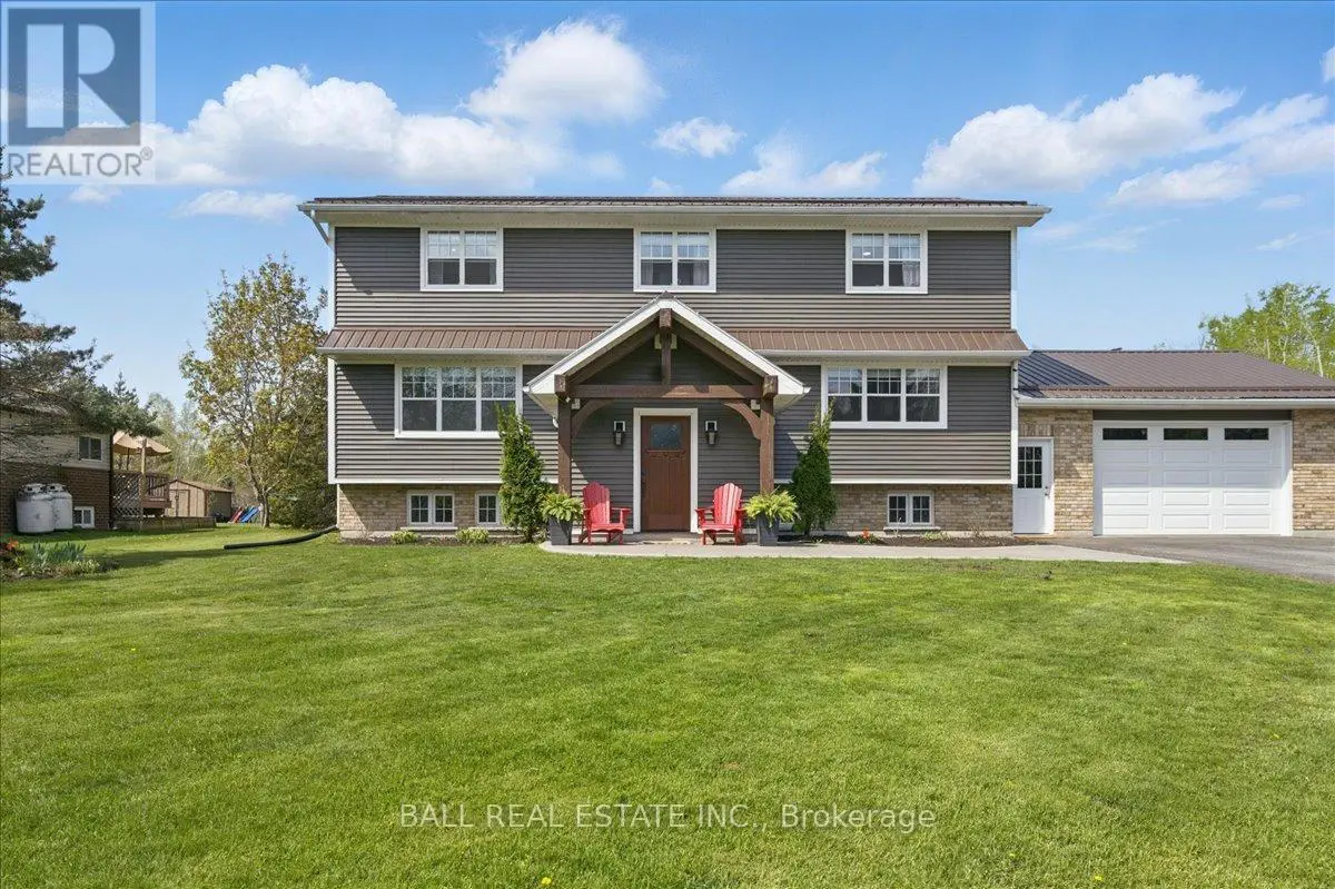 1324 Young's Cove Road, Selwyn, Ontario  K0L 1T0 - Photo 1 - X12147203