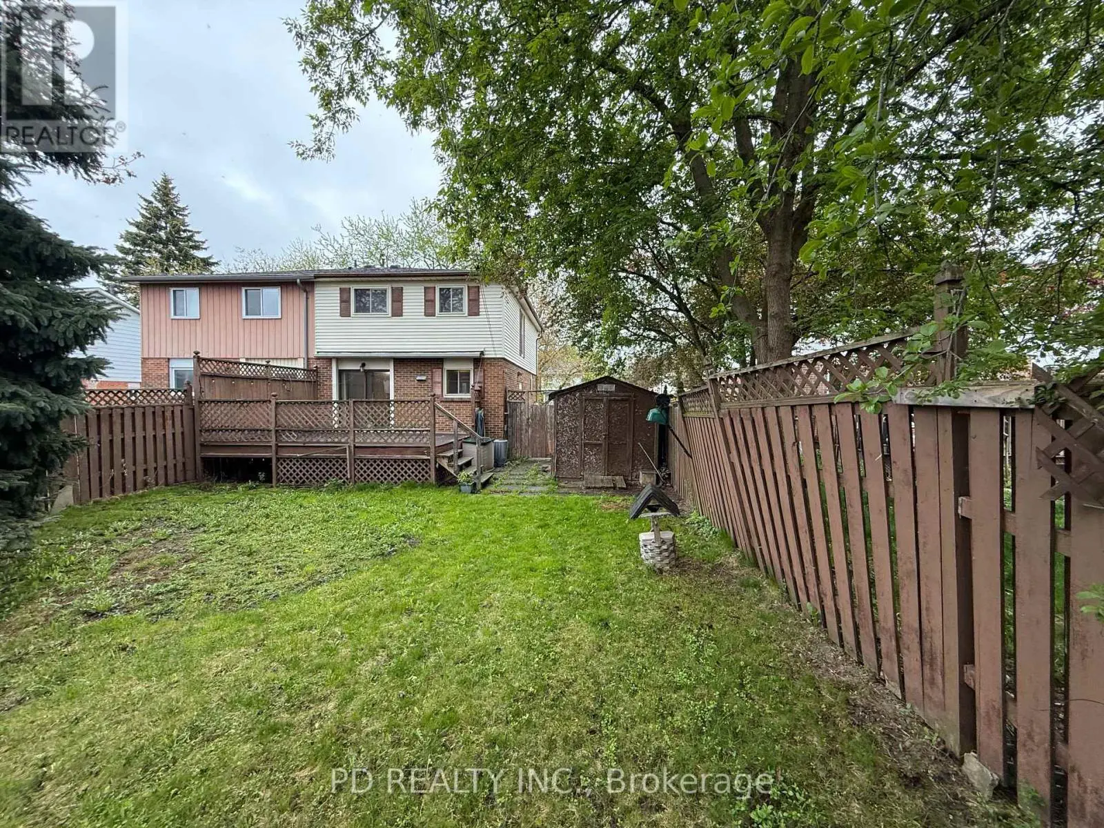 370 Rosedale Drive, Whitby, Ontario  L1N 1Z4 - Photo 3 - E12147515