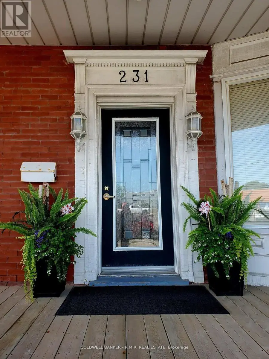 231 King Street E, Oshawa, Ontario  L1H 1C5 - Photo 3 - E12147942
