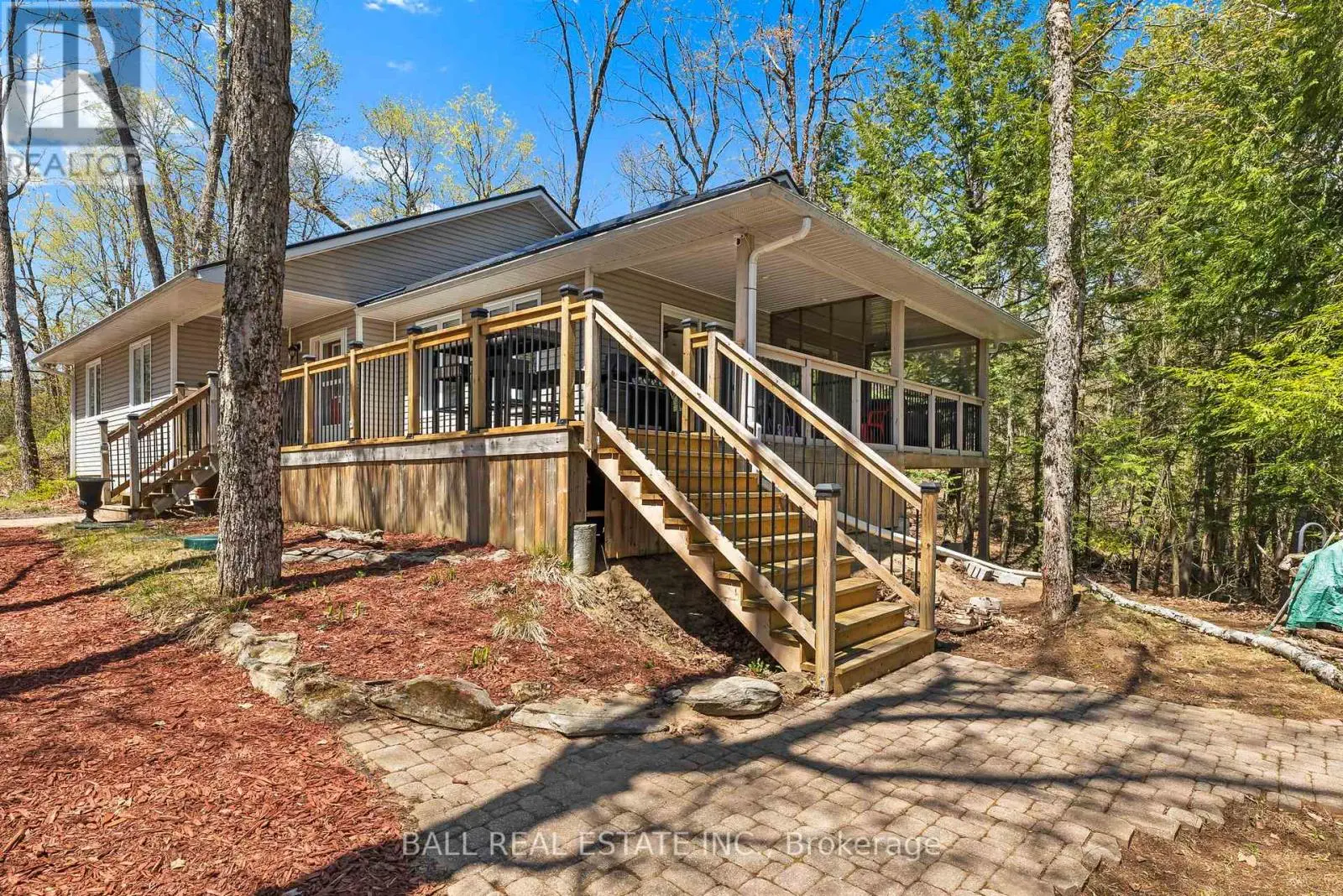 479 EAST CLEAR BAY ROAD, Trent Lakes, Ontario