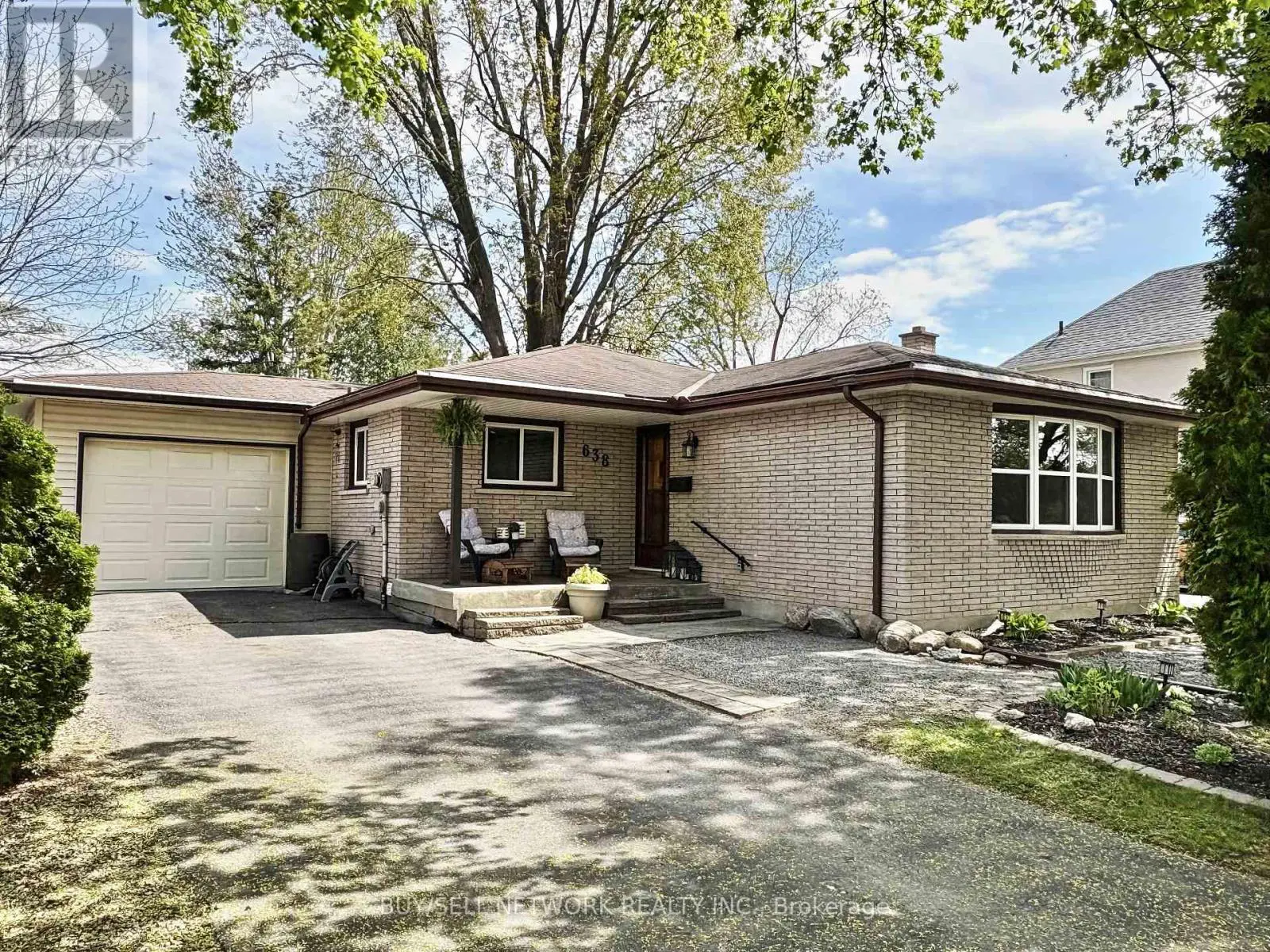 638 River Road S, Peterborough South, Ontario  K9J 1E7 - Photo 1 - X12148058