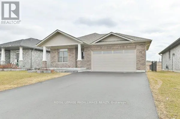 23 Aberdeen Street, Stirling-Rawdon, Ontario  K0K 3E0 - Photo 2 - X12148495