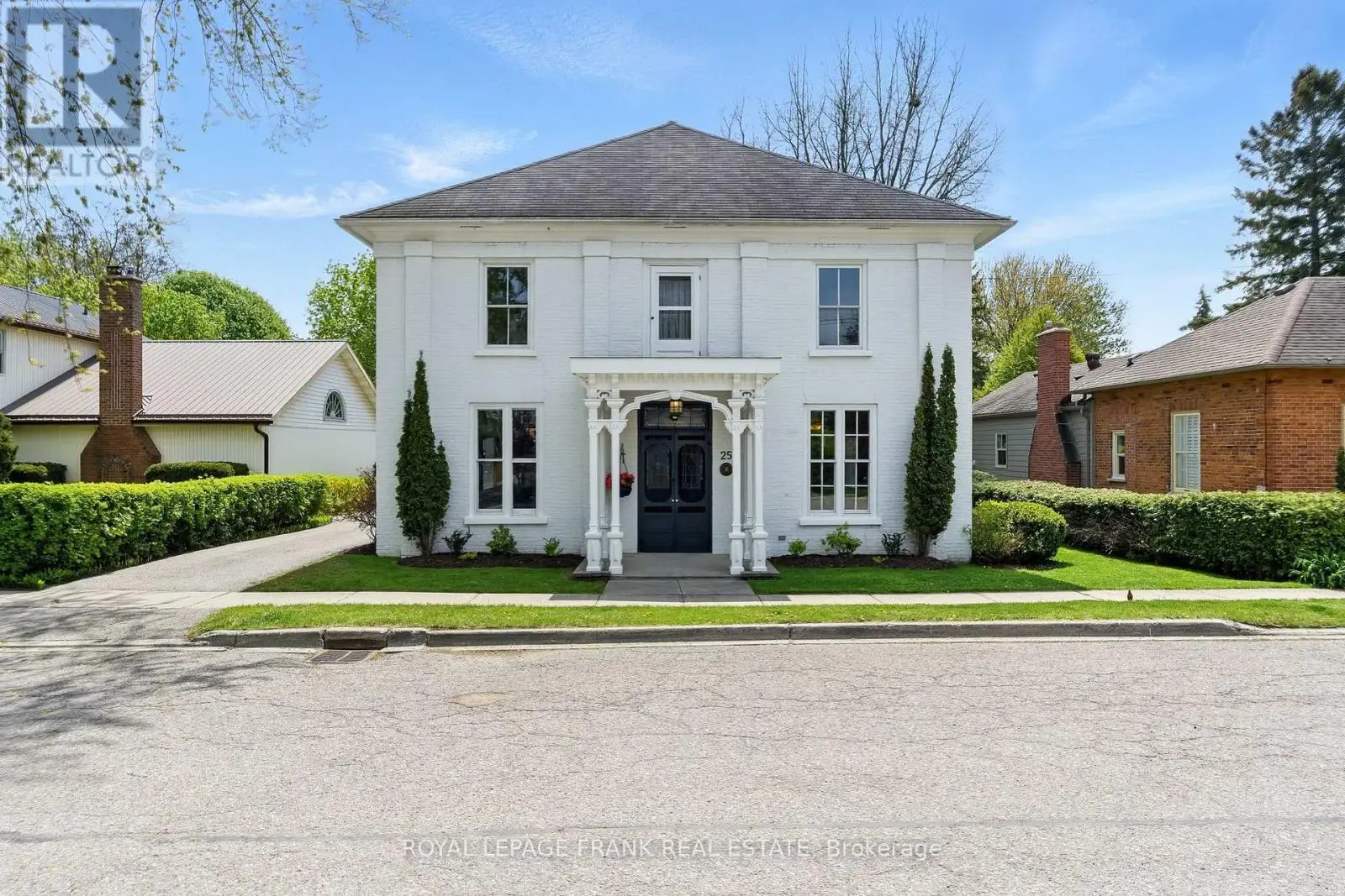 25 Park Street, Clarington, Ontario  L1B 1H2 - Photo 2 - E12149240