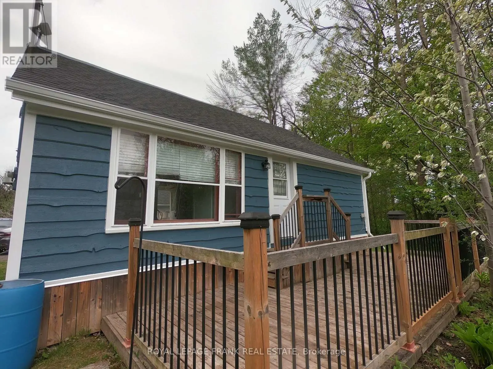 636 North Shore Drive E, Otonabee-South Monaghan, Ontario  K0L 1B0 - Photo 3 - X12149237