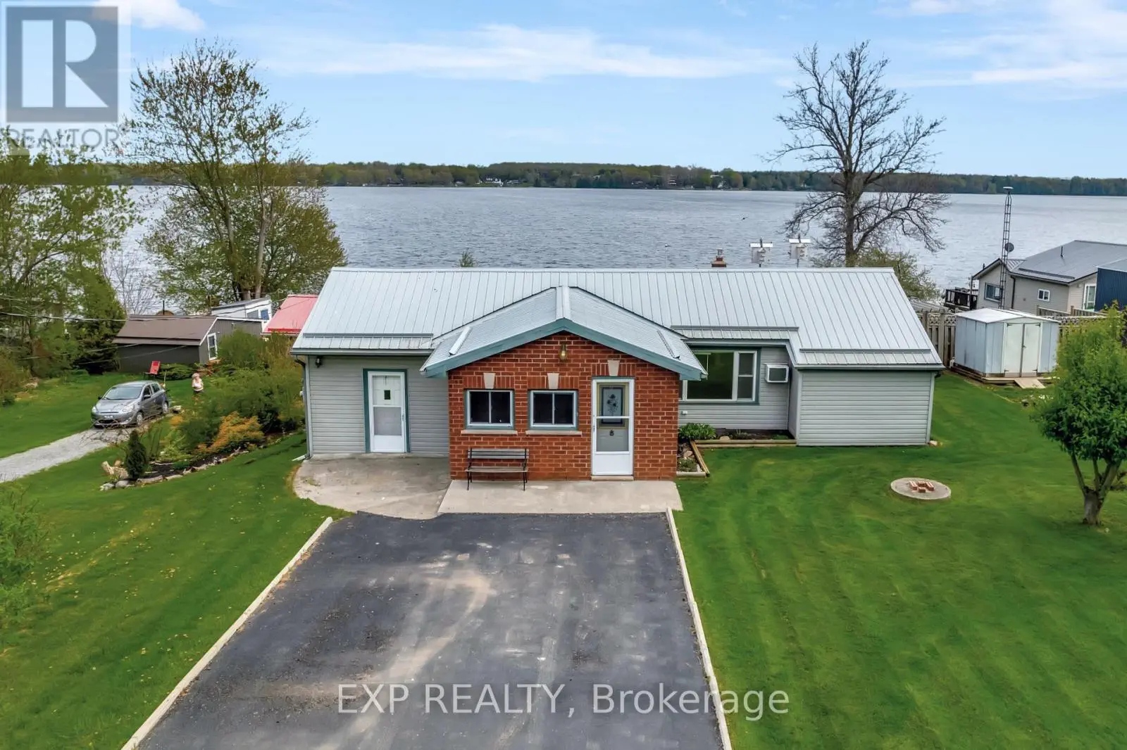 1083 Lakeside Drive, Prince Edward County, Ontario  K0K 1T0 - Photo 1 - X12149524