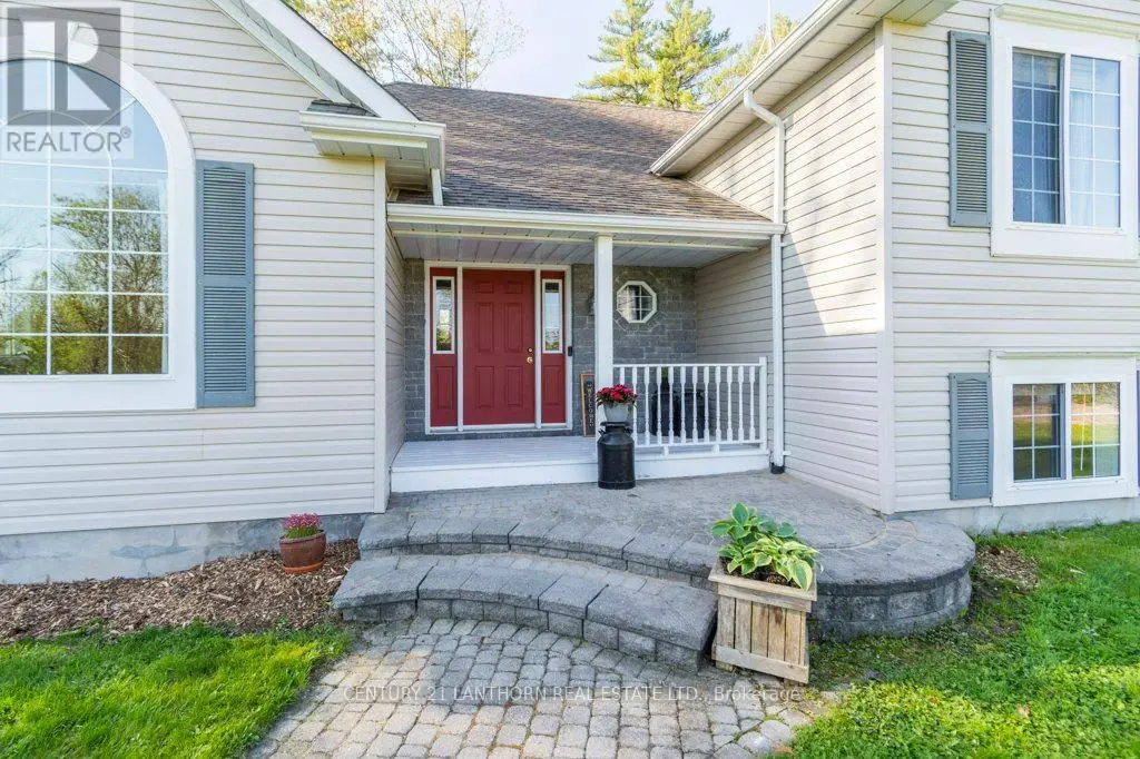 71 Waddingham Road, Tyendinaga, Ontario  K0K 2N0 - Photo 2 - X12149615