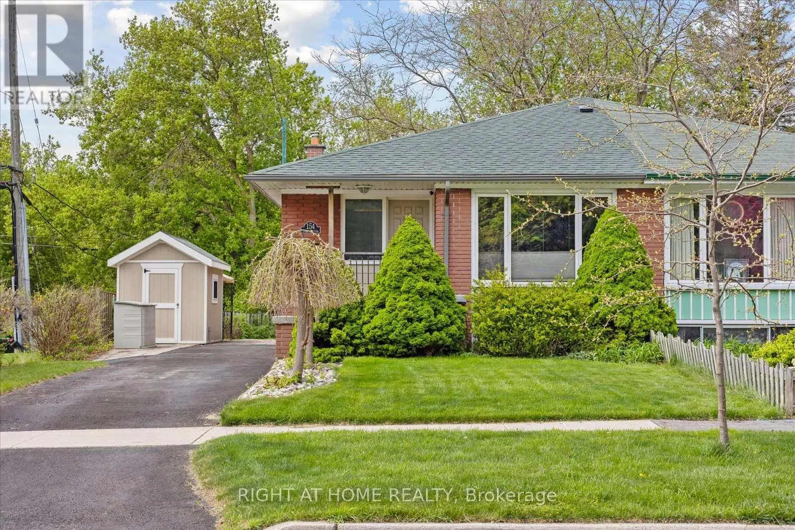 154 Lupin Drive, Whitby, Ontario  L1N 1X8 - Photo 3 - E12149124