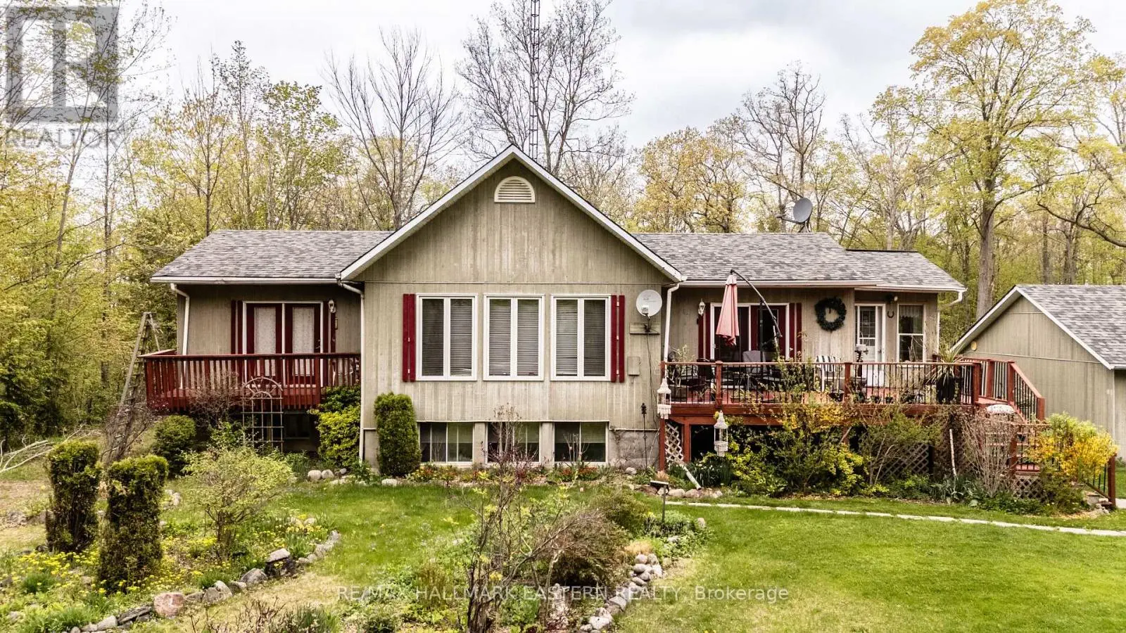 28 Woodlawn Drive, Trent Hills, Ontario  K0L 1Y0 - Photo 1 - X12150043