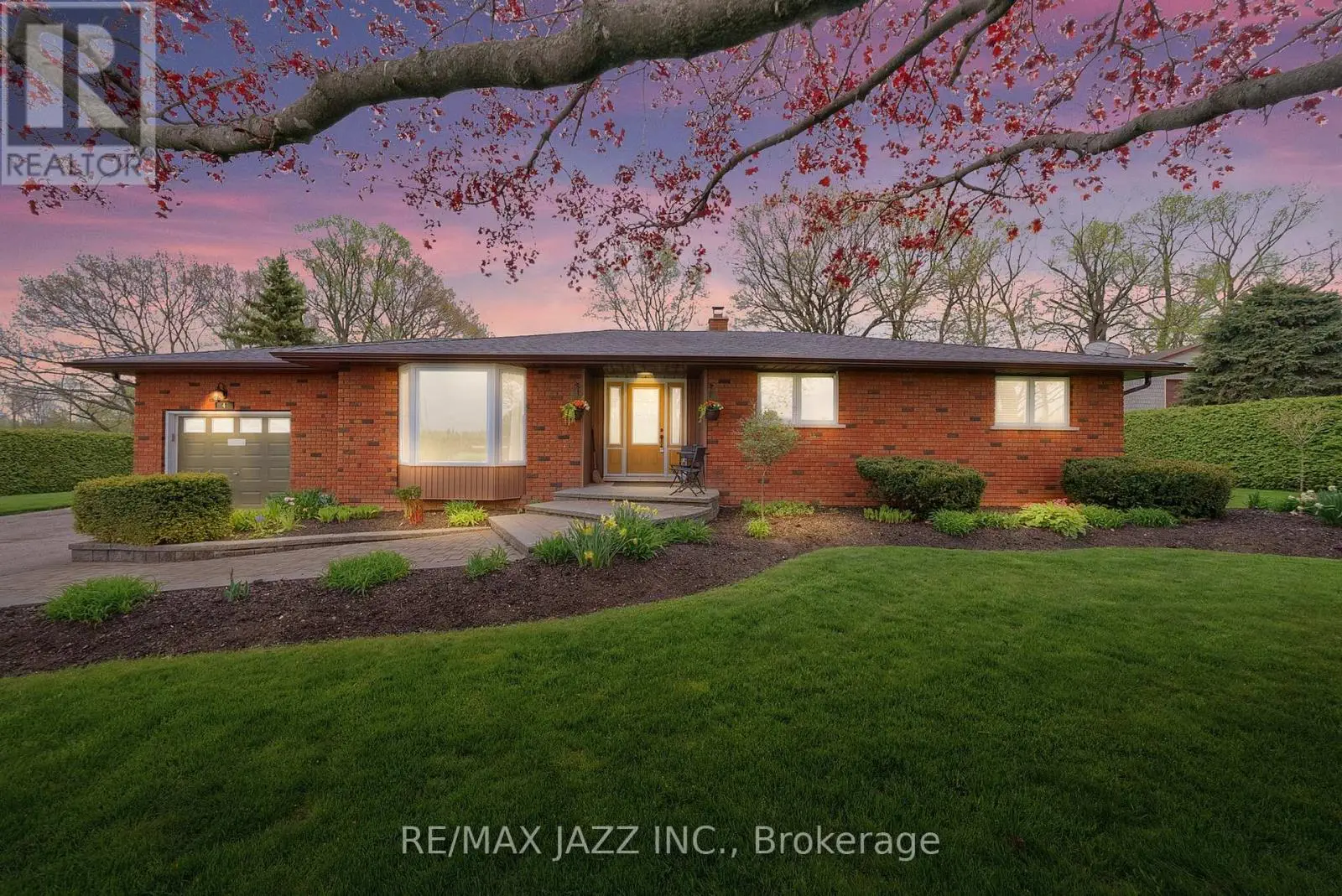4 Percy Crescent, Scugog, Ontario  L9L 1B4 - Photo 1 - E12150310