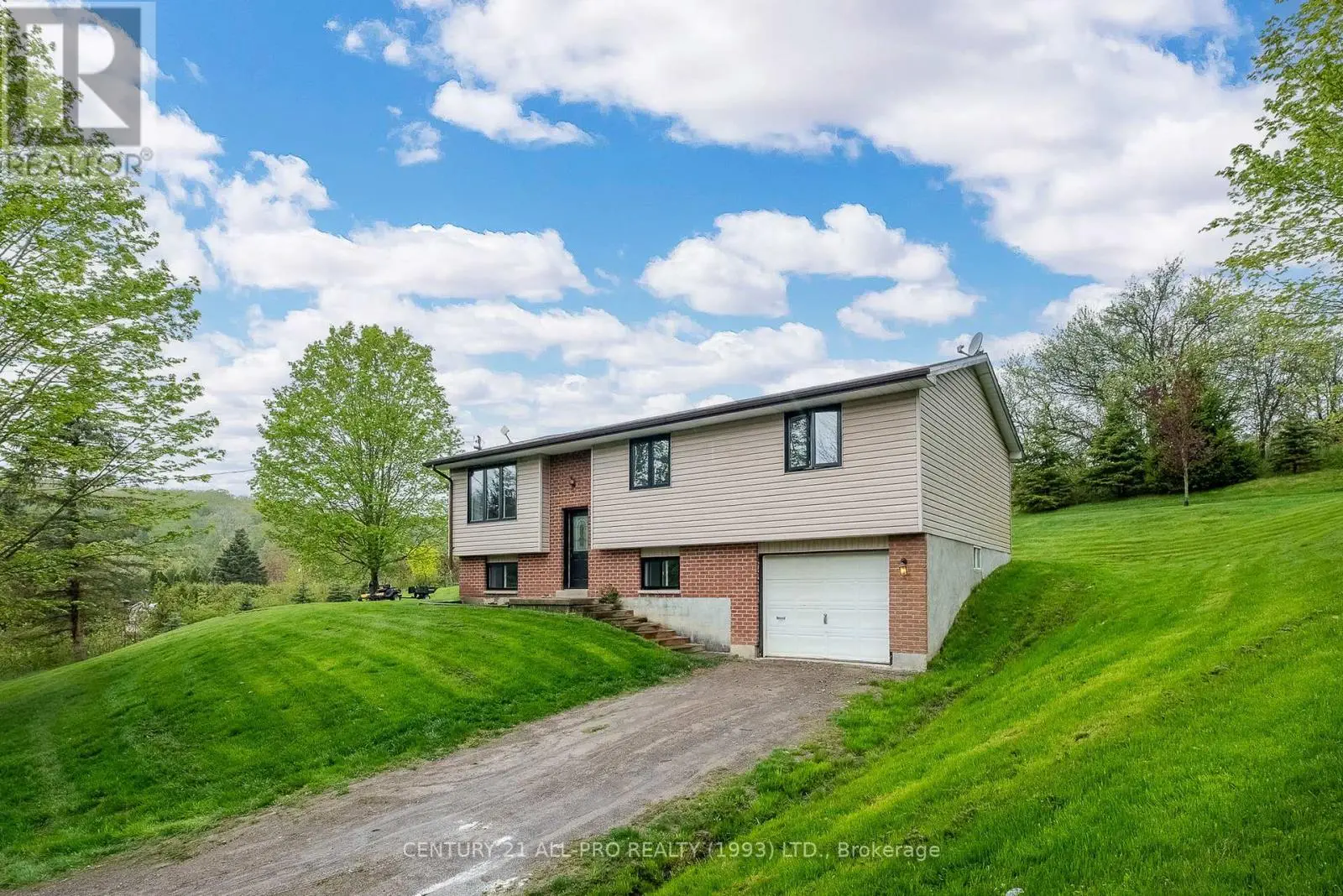 3791 Harwood Road, Hamilton Township, Ontario  K0K 1C0 - Photo 3 - X12150997