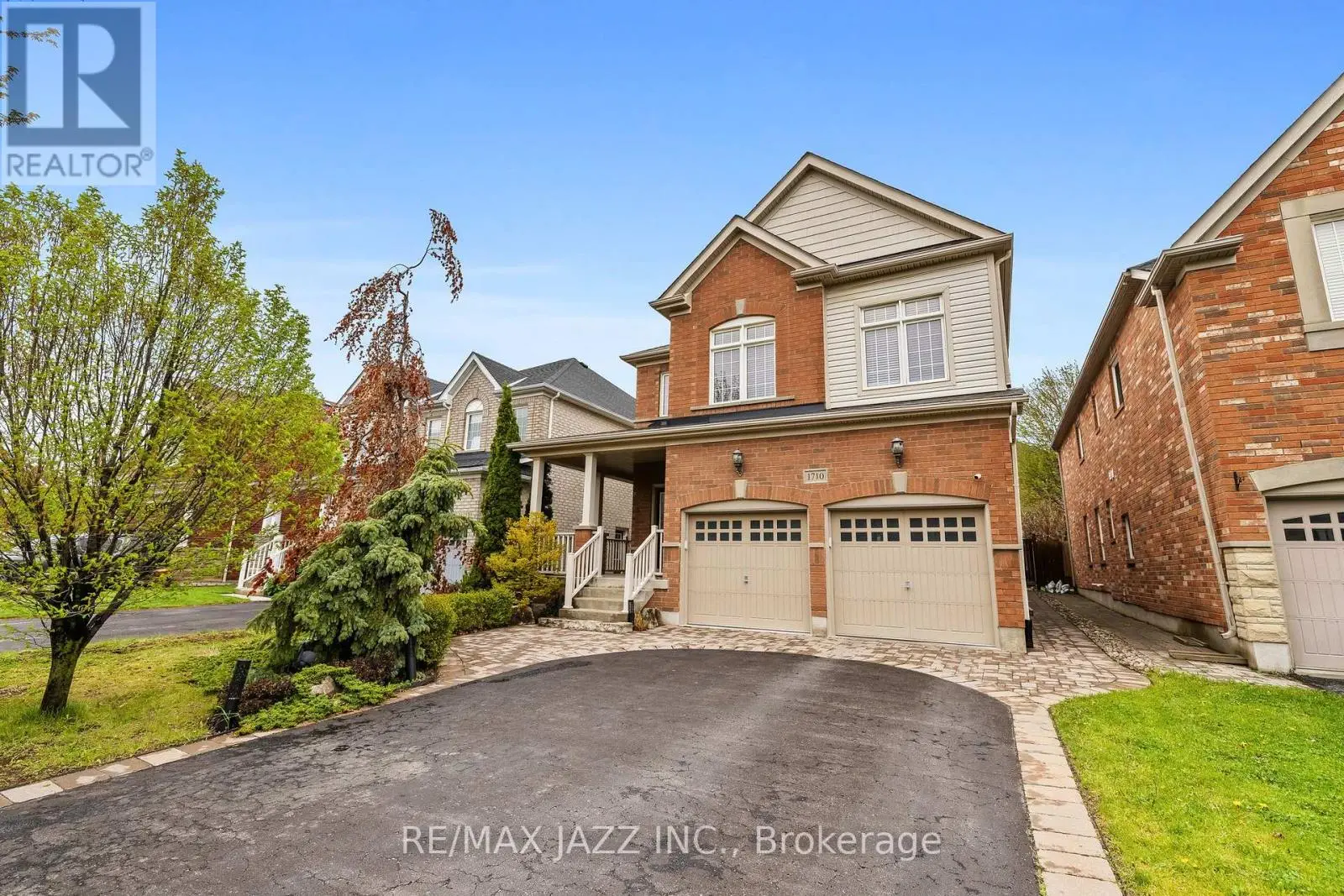 1710 Esterbrook Drive, Oshawa, Ontario  L1K 0J3 - Photo 2 - E12151025