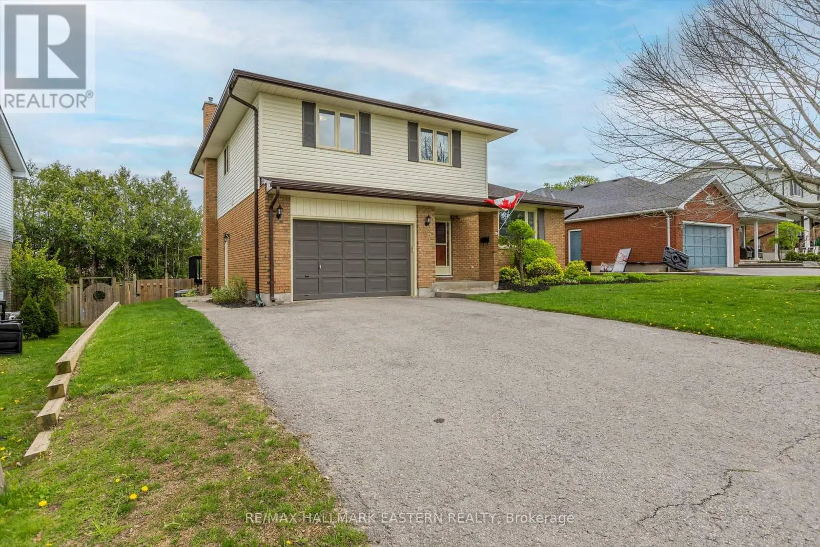 2277 Lynhaven Road, Peterborough West, Ontario  K9K 1V5 - Photo 2 - X12151097