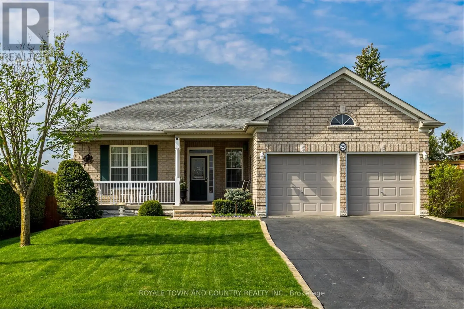 25 Sylvester Drive, Kawartha Lakes, Ontario  K9V 6E7 - Photo 1 - X12151136