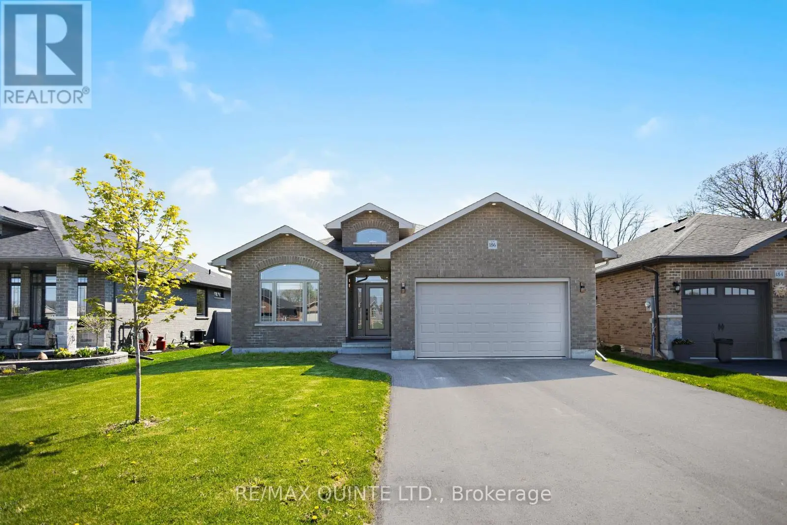 186 Cherrywood Parkway, Greater Napanee, Ontario  K7R 0E2 - Photo 1 - X12151141