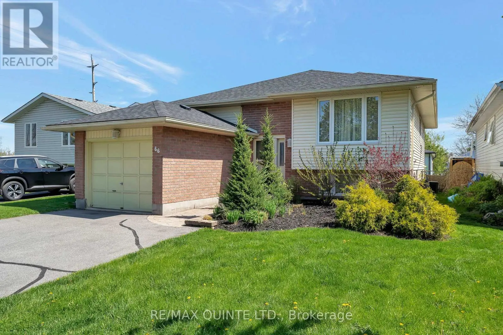 66 Bogart Crescent, Belleville, Ontario  K8P 5E8 - Photo 1 - X12151493