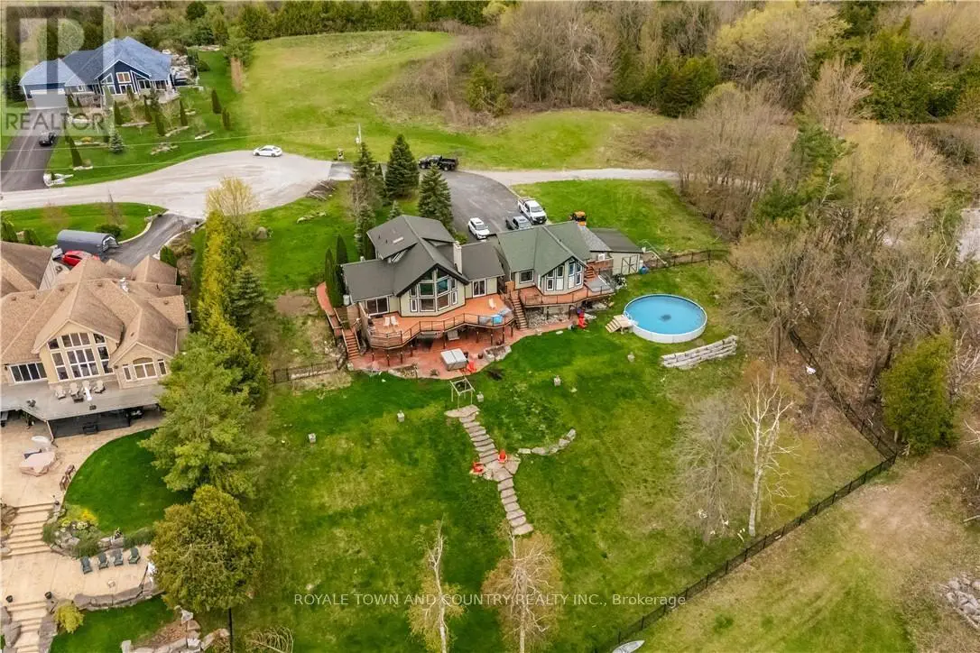151 Peller Court, Kawartha Lakes, Ontario  K0M 1A0 - Photo 3 - X12151756