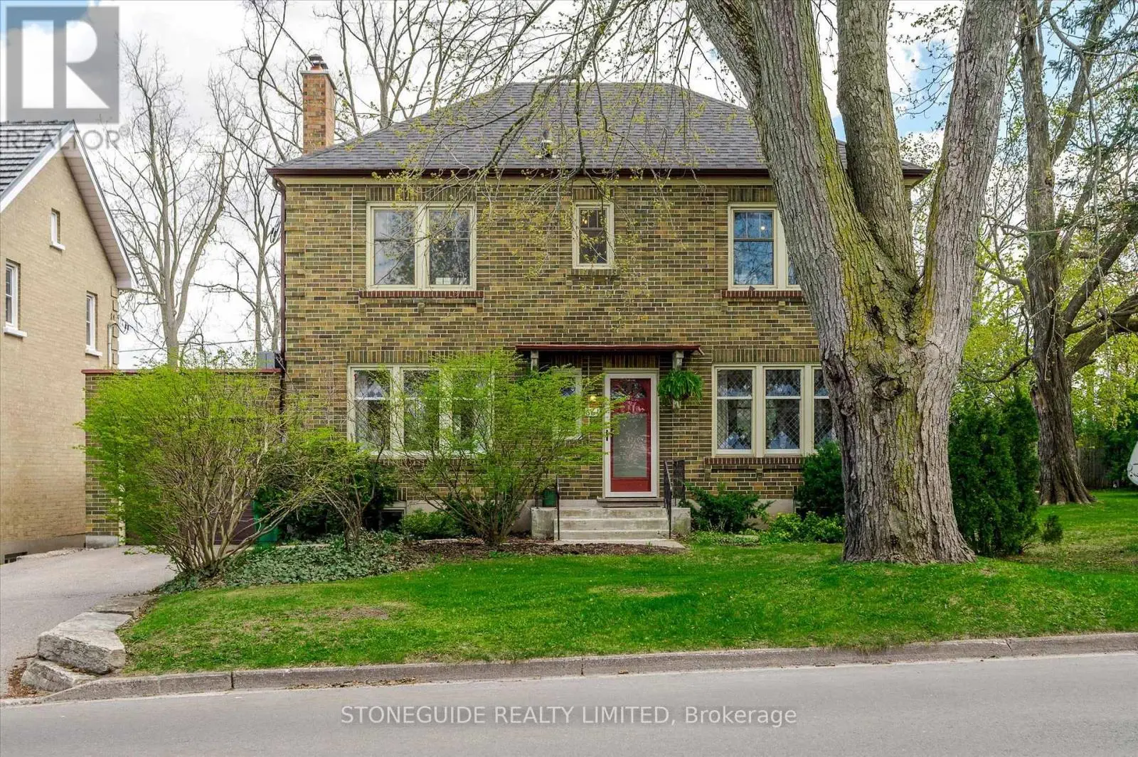 661 Weller Street, Peterborough Central, Ontario  K9J 4X1 - Photo 2 - X12151785