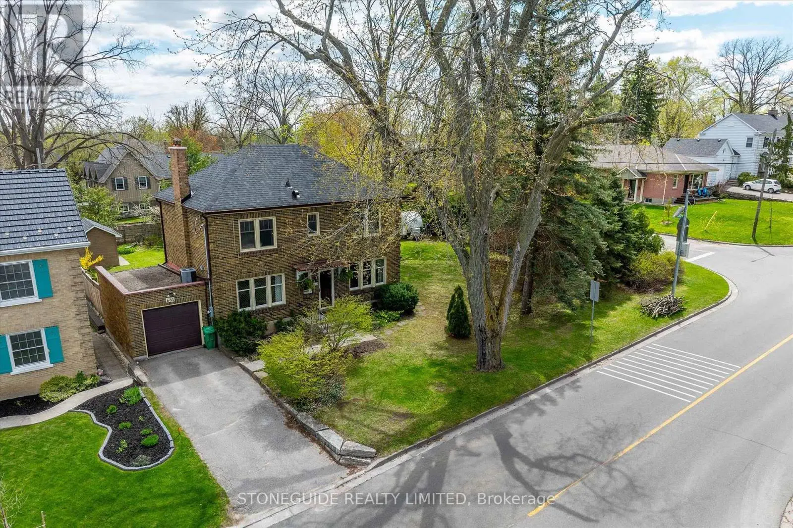 661 Weller Street, Peterborough Central, Ontario  K9J 4X1 - Photo 3 - X12151785