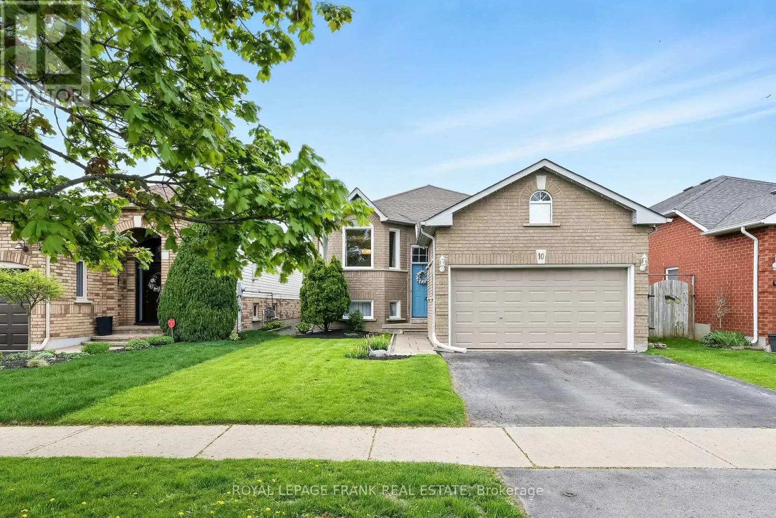 10 Laurelwood Street, Clarington, Ontario  L1C 4Z7 - Photo 1 - E12152379